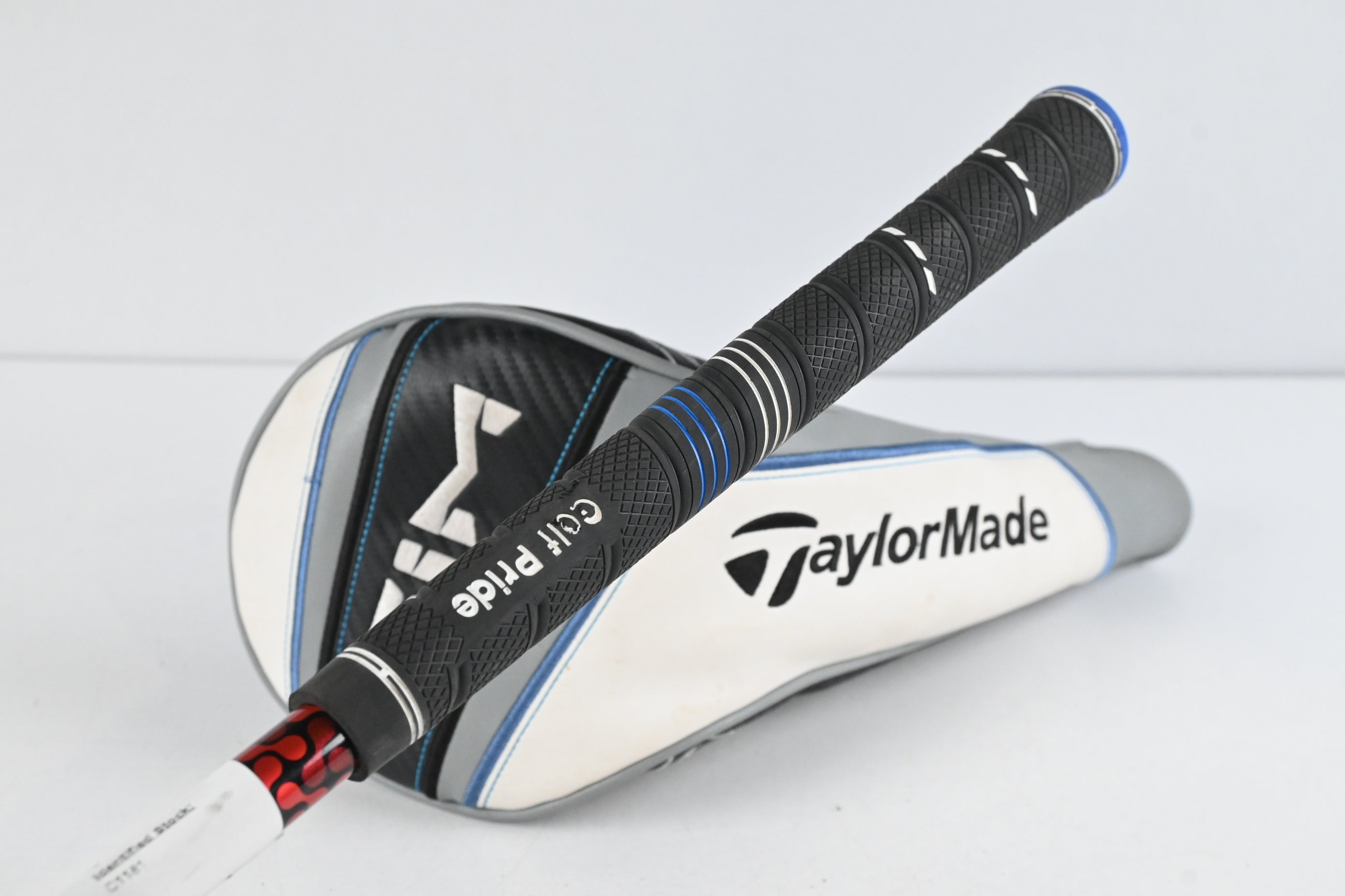 Taylormade SIM Driver / 9 Degree / Regular Flex Fujikura Atmos Red 5 Shaft
