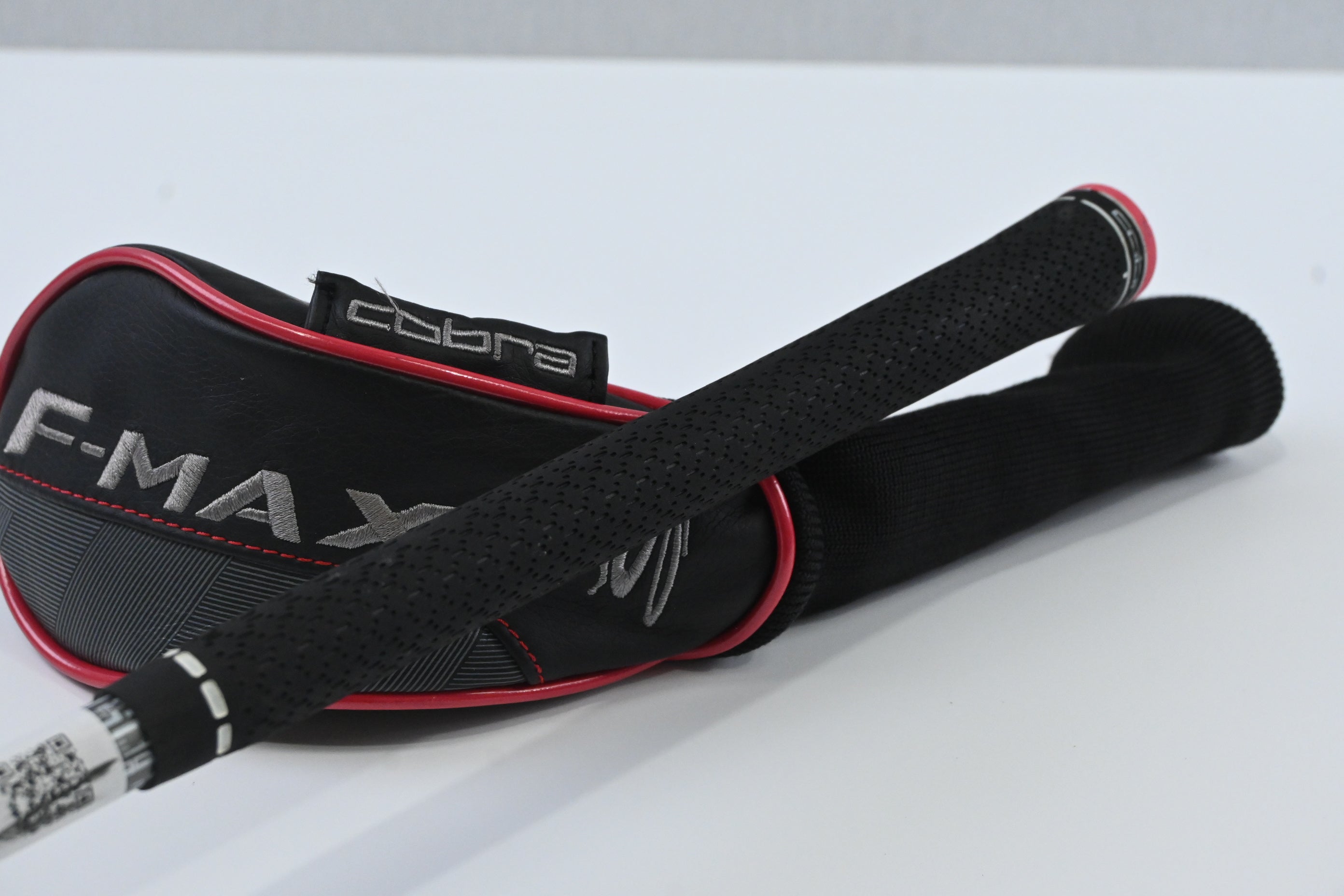 Ladies Cobra F-Max #5 Hybrid / 26 Degree / Ladies Flex Cobra Super Lite 55 Shaft