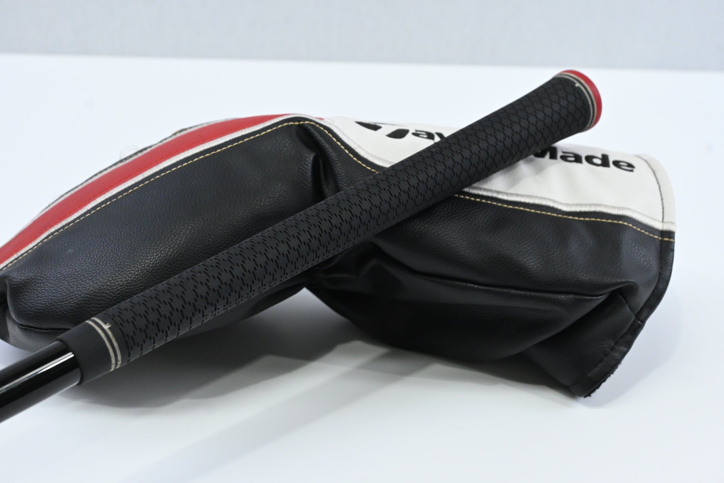 Taylormade M1 2016 Driver / 9.5 Degree / Stiff Flex Fujikura Pro 60 Shaft