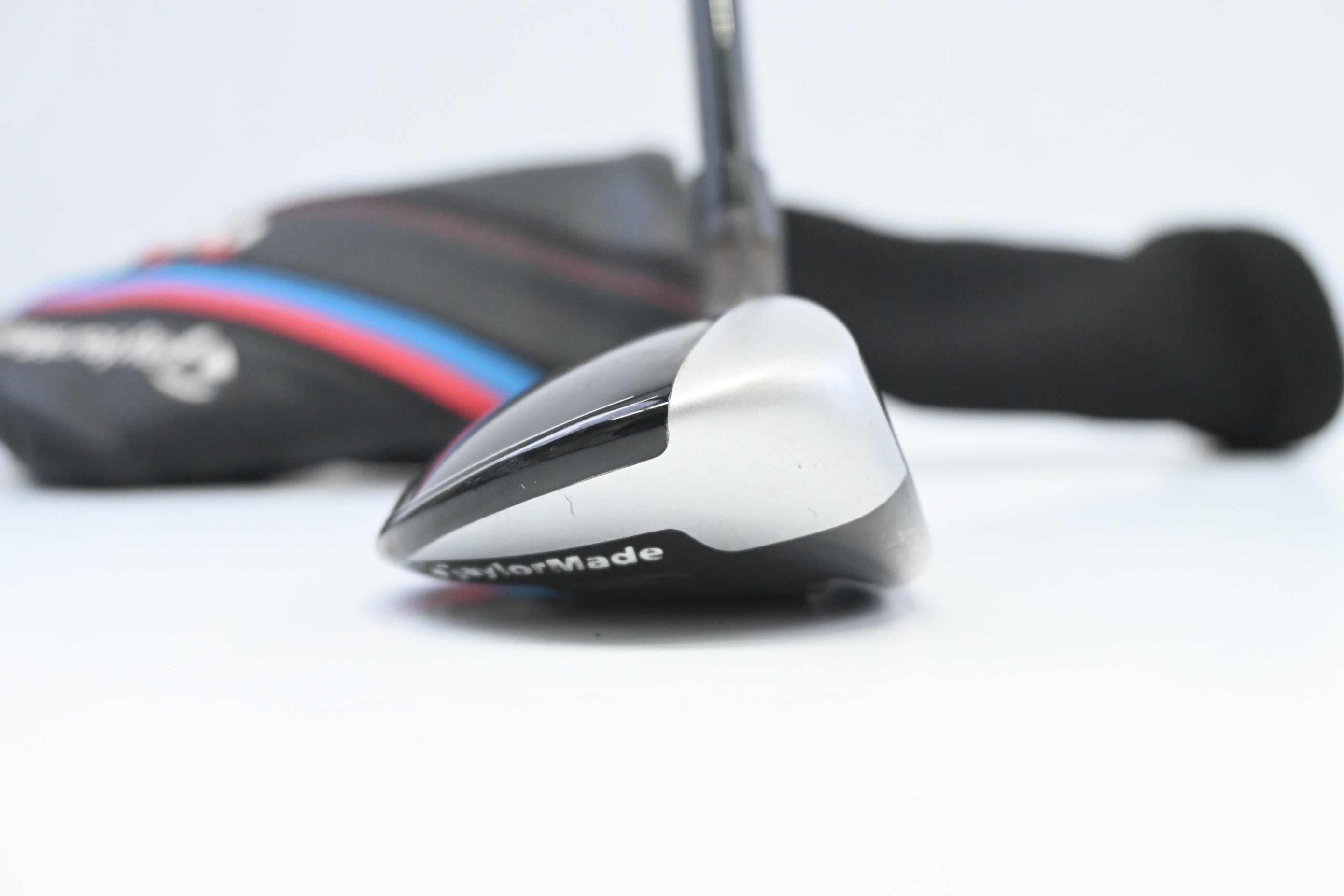 Taylormade M4 #3 Hybrid / 19 Degree / Regular Flex Fujikura Atmos Red 6 Shaft