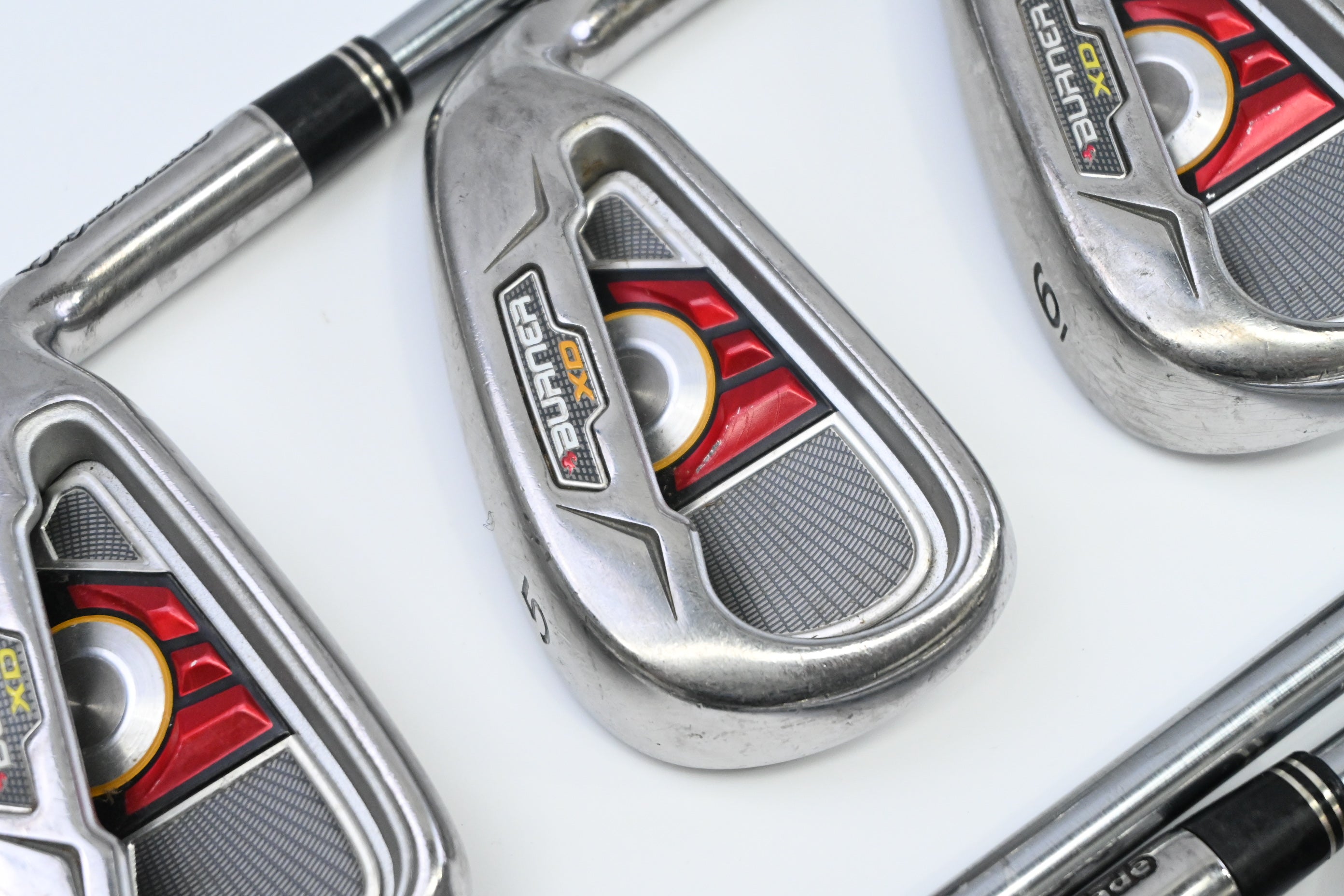 Taylormade Burner XD Irons / 4-PW+SW, Missing 8 iron / Regular Flex Reax 90