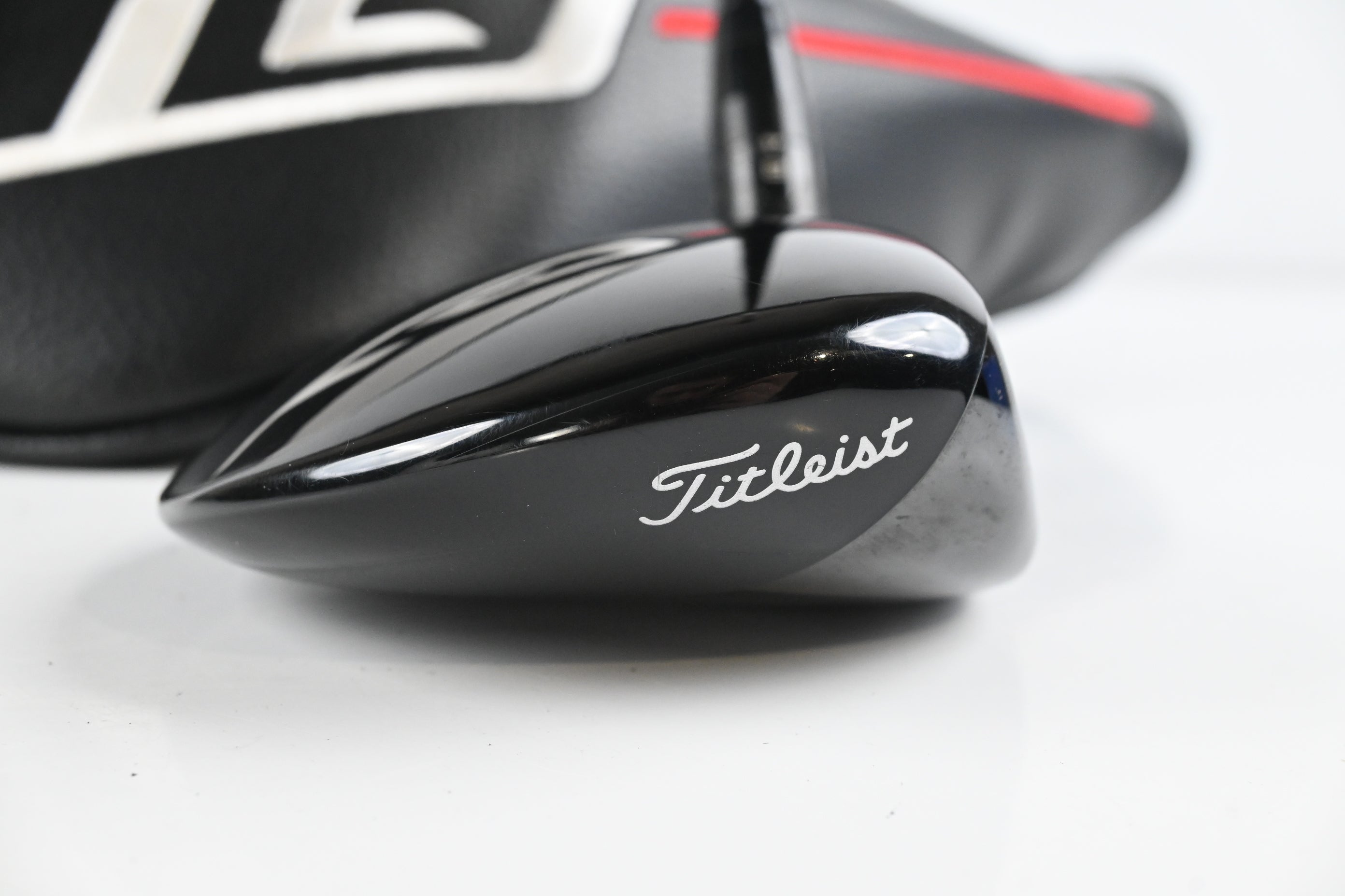 Titleist GT2 #3 Wood / 16.5 Degree / Regular Flex HZRDUS Smoke Black RDX 60