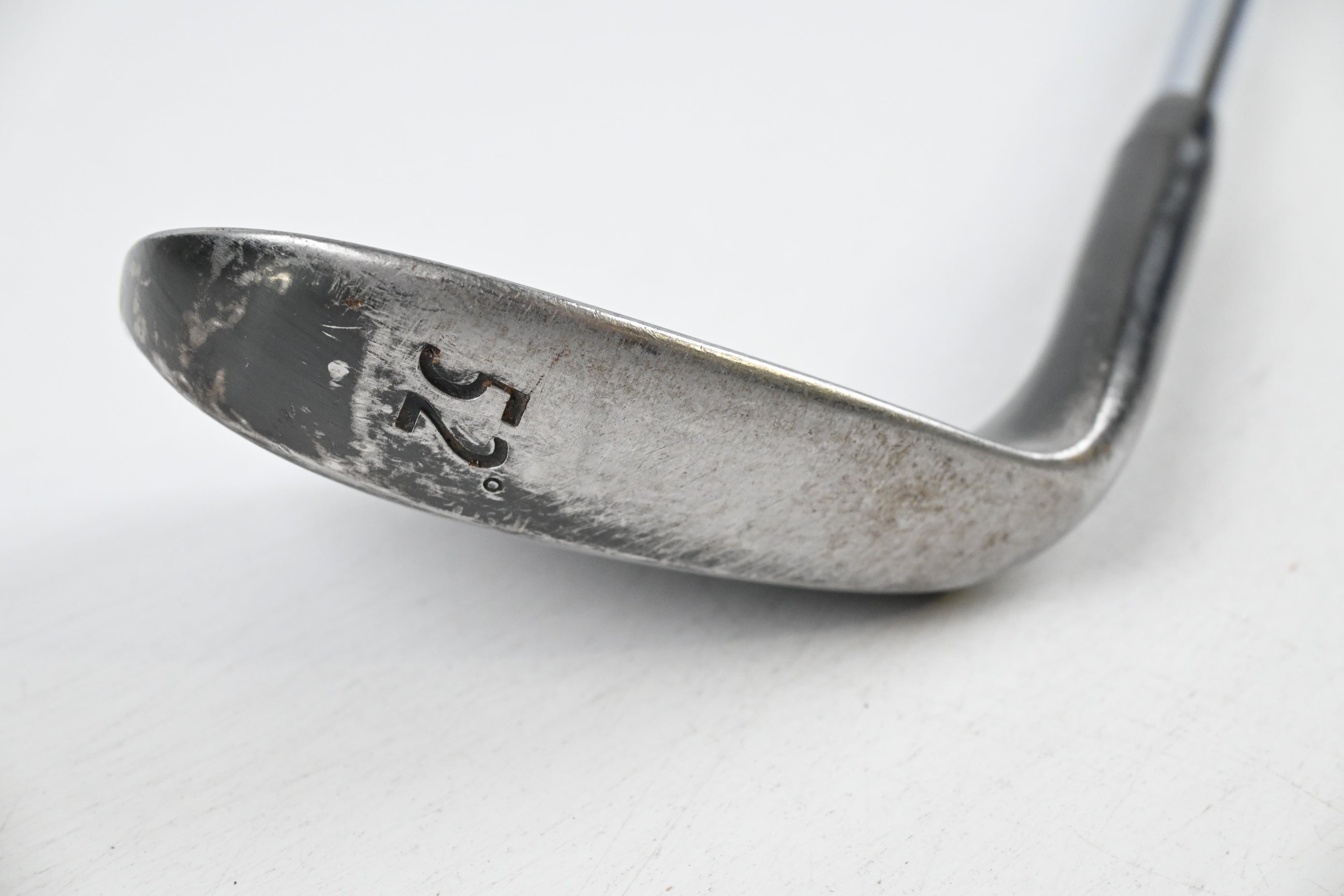 Wilson TW9 Gap Wedge / 52 Degree / Wedge Flex Dynamic Gold Shaft
