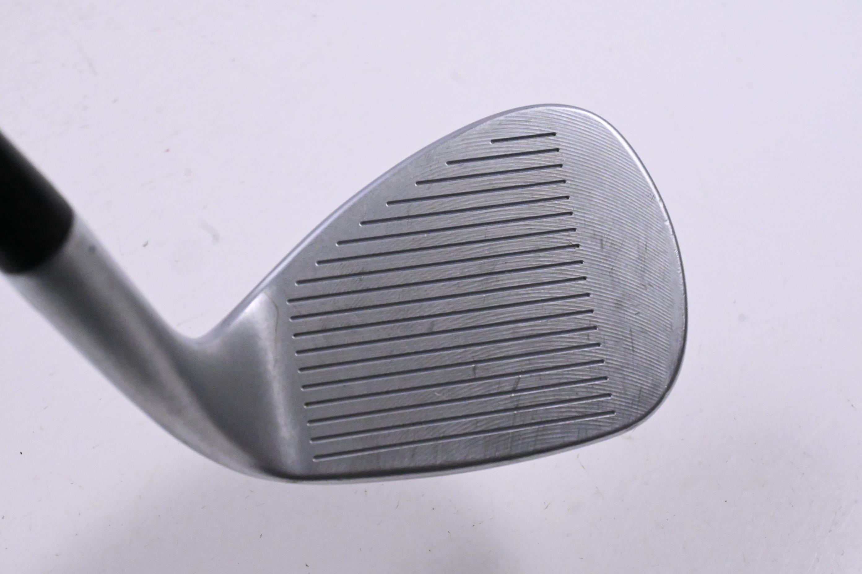 Left Hand Cleveland CBX Lob Wedge / 60 Degree / Wedge Flex Dynamic Gold 115