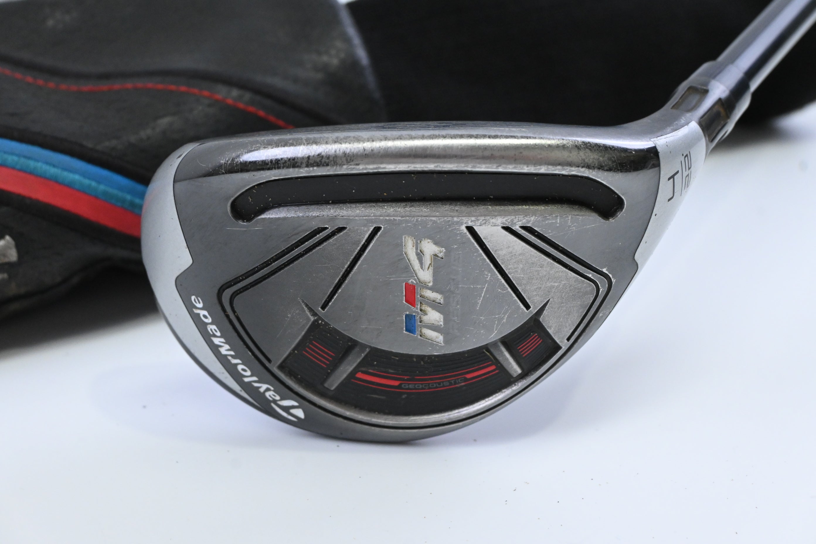 Taylormade M4 #4 Hybrid / 22 Degree / Regular Flex Fujikura Atmos Red 6 Shaft