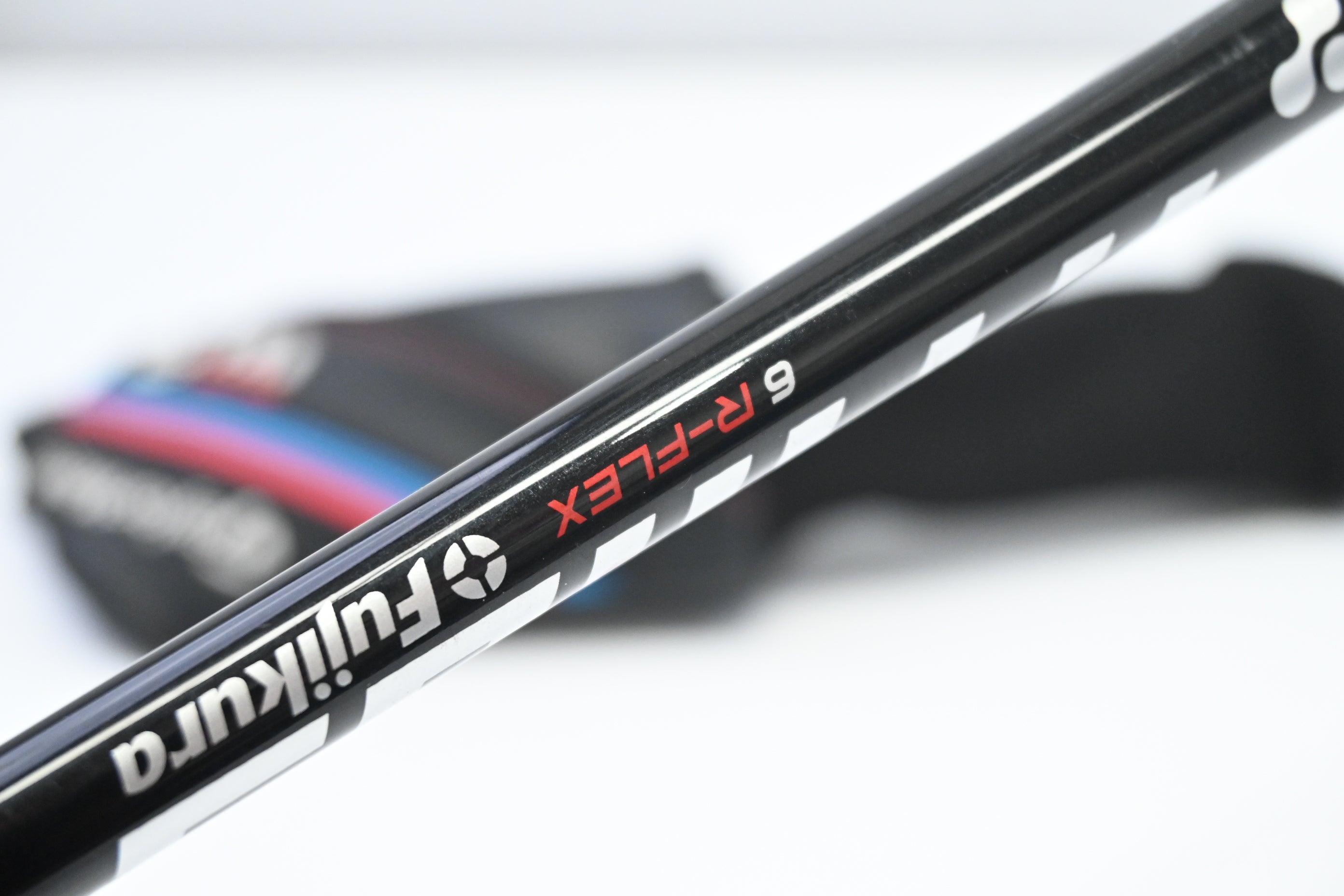 Taylormade M4 #3 Hybrid / 19 Degree / Regular Flex Fujikura Atmos Red 6 Shaft