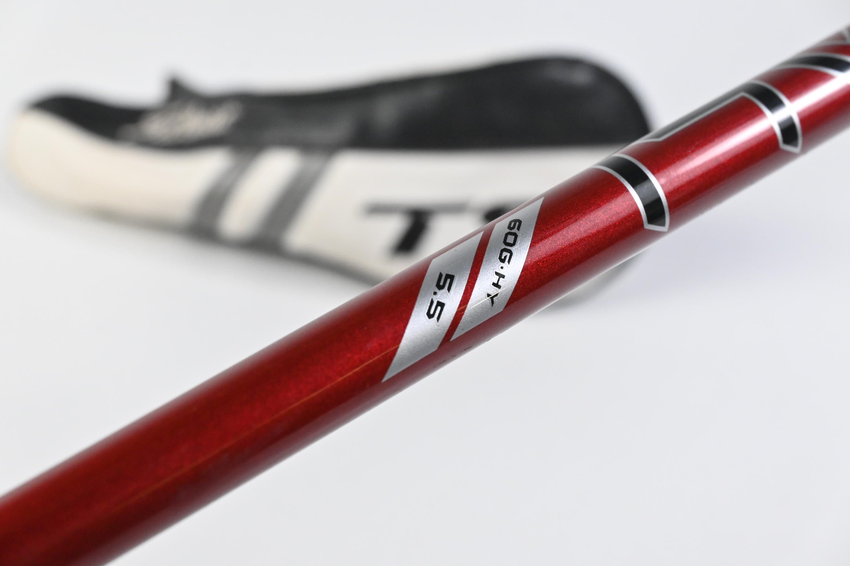Titleist TSi2 #5 Hybrid / 24 Degree / Regular Flex Denali Red 60 Shaft