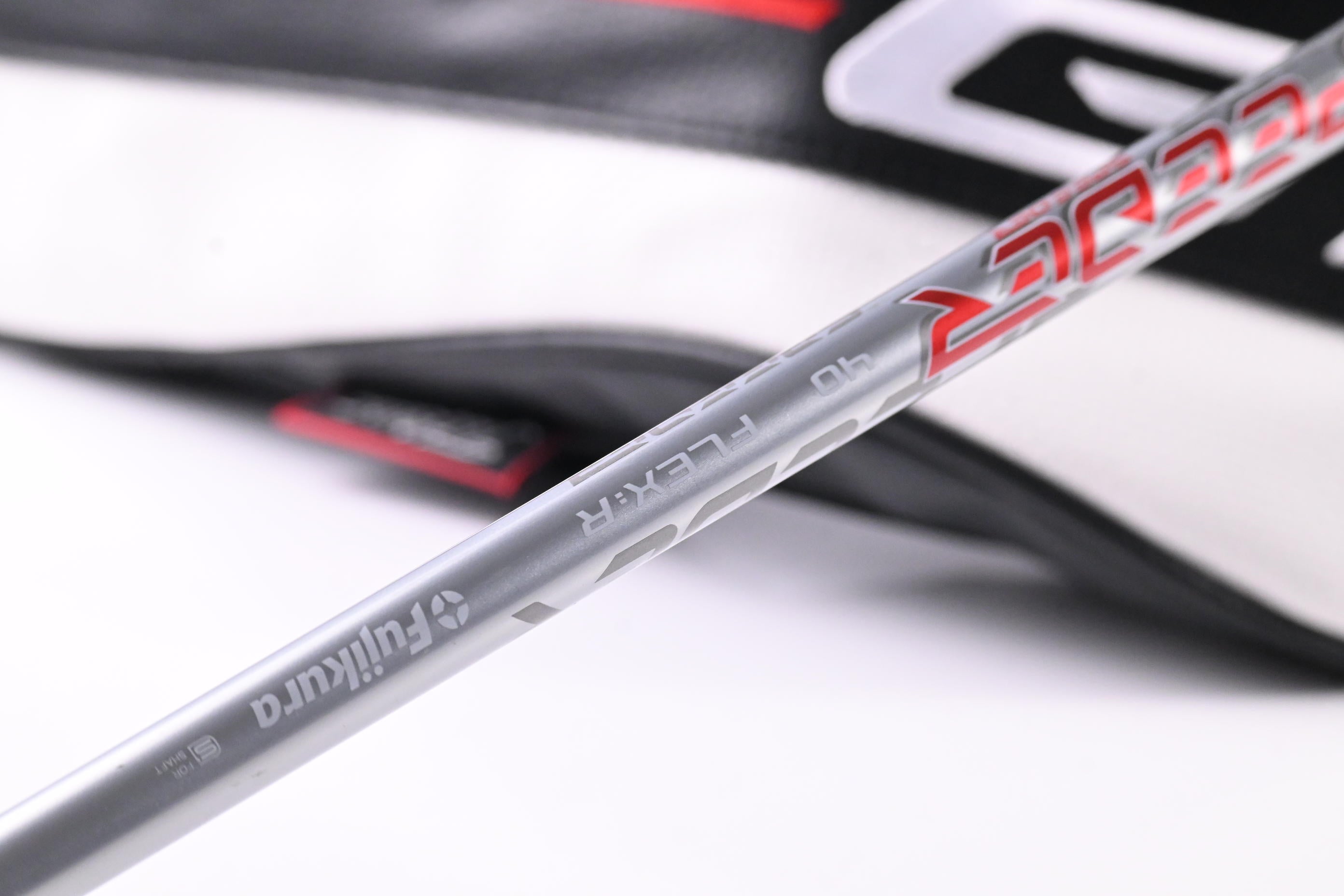 Titleist GT1 Driver / 10 Degree / Regular Flex Fujikura Air Speeder 40 Shaft