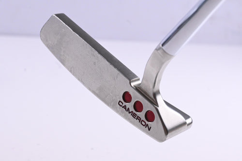 Scotty Cameron Studio Select Newport 2.5 Putter / 33 Inch