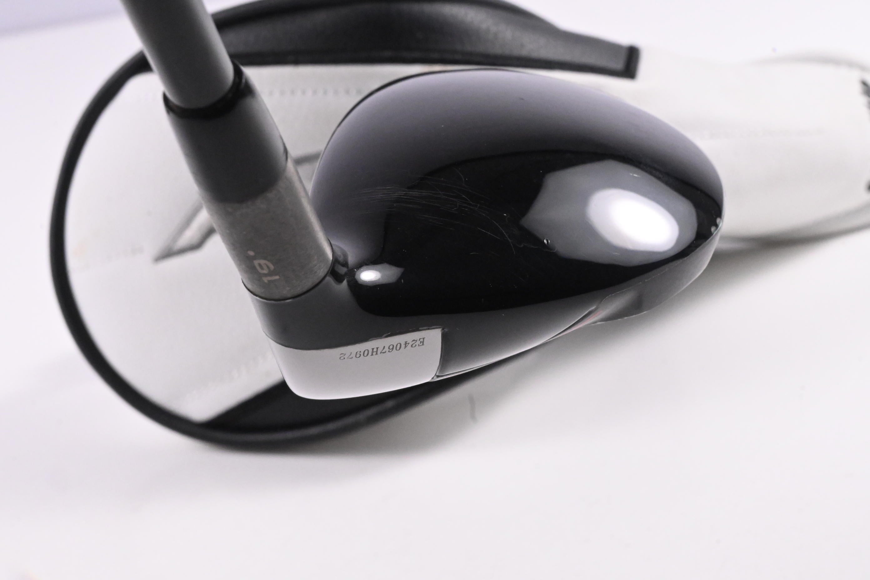 Callaway Apex UW 24 #3 Hybrid / 19 Degree / Stiff Flex Denali Black 80 Shaft