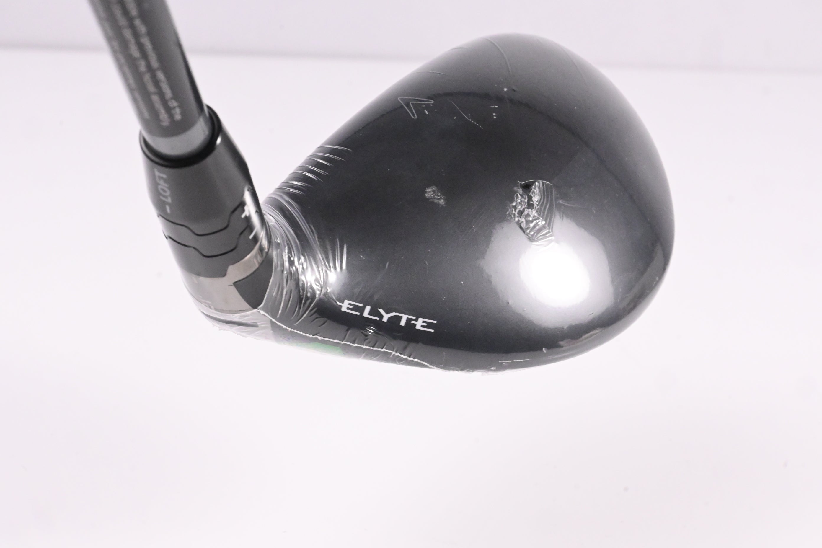 Callaway Elyte X #4 Hybrid / 21 Degree / Regular Flex Denali Charcoal 60 Shaft