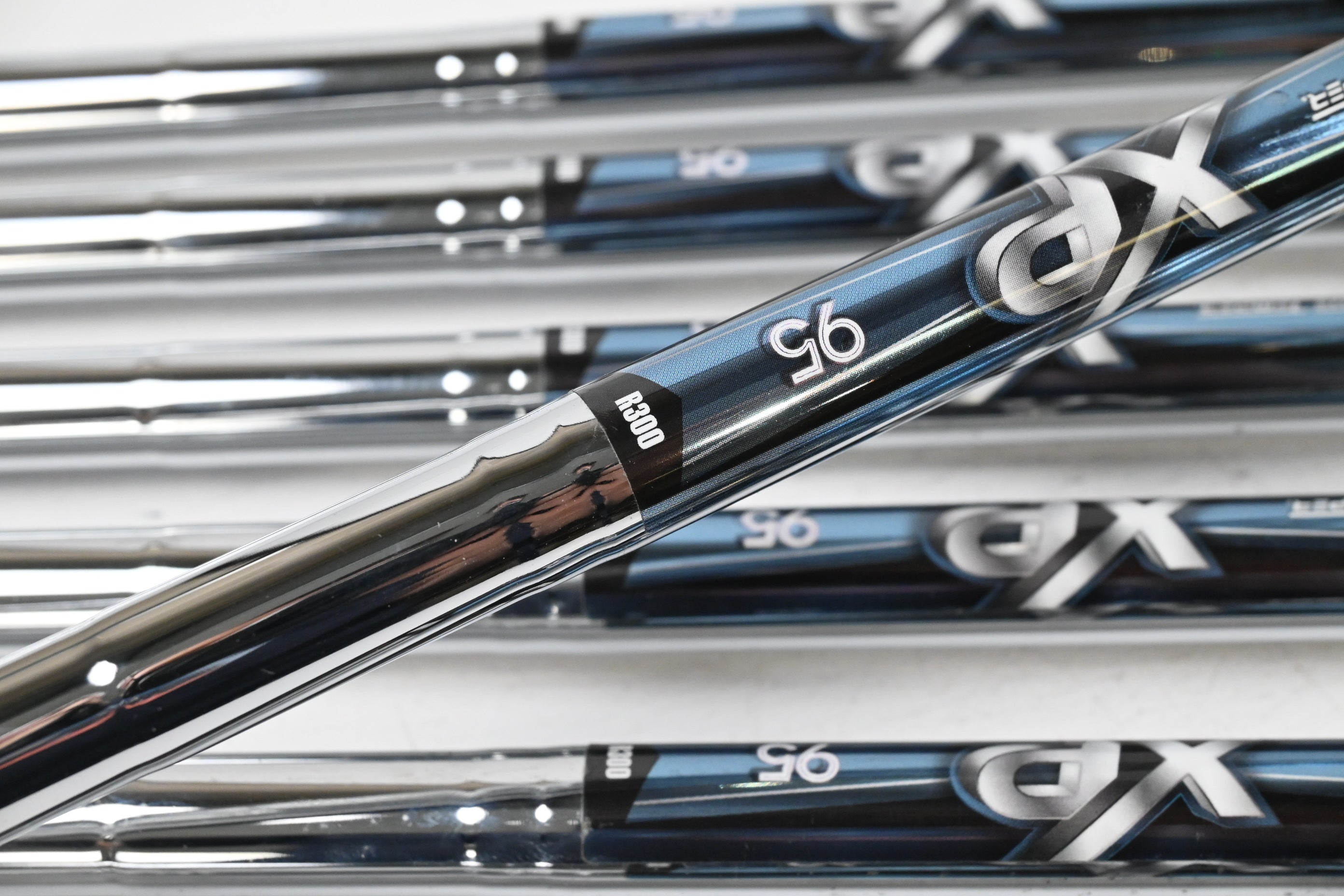 Left Hand Callaway Big Bertha 2015 Irons / 5-PW+SW / Regular Flex XP 95 Shafts