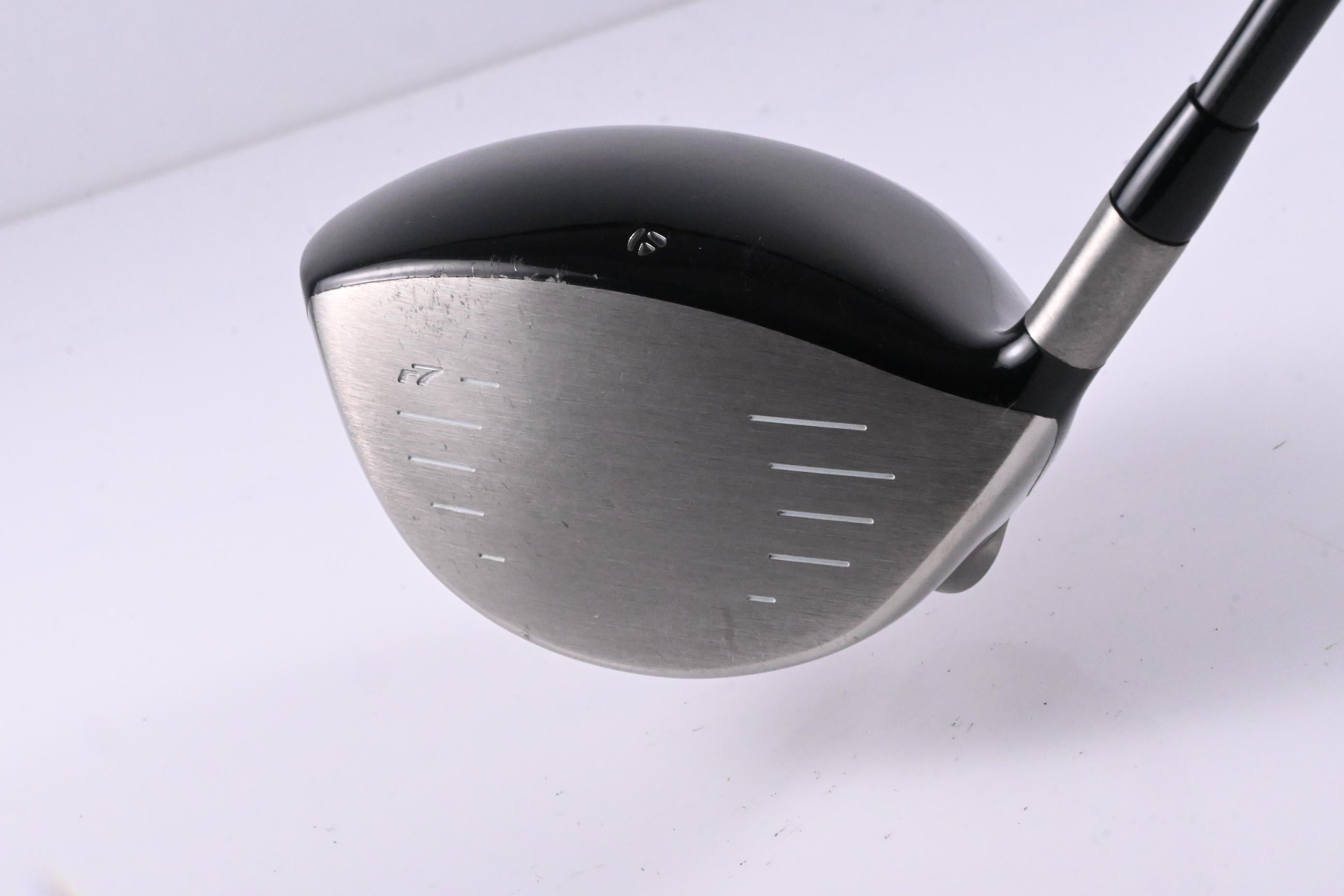 Taylormade R7 425 Driver / 9.5 Degree / Stiff Flex Fujikura REAX 55  Shaft