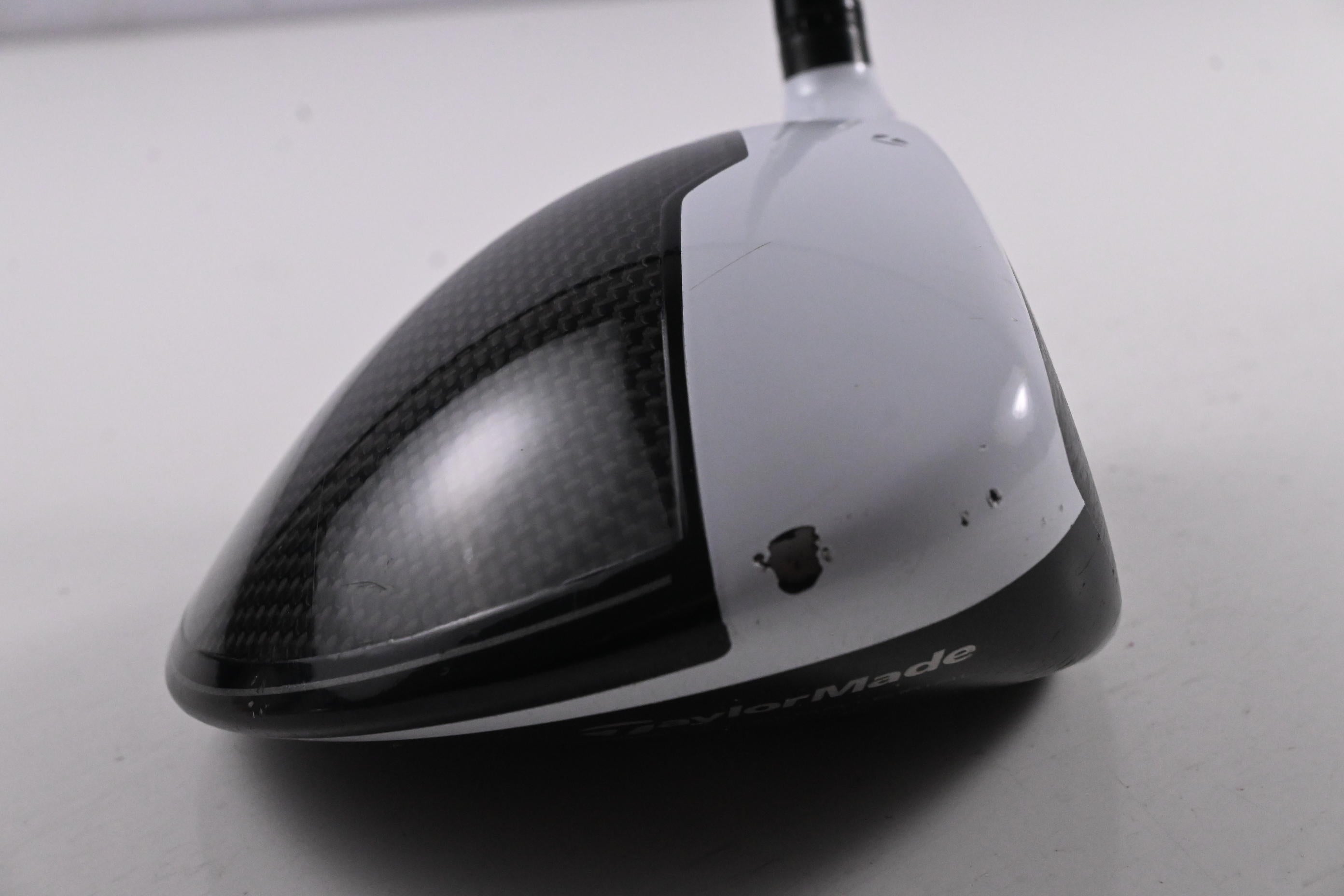 Taylormade M2 2016 Driver / 12 Degree / Regular Flex Fujikura Pro 50 Shaft