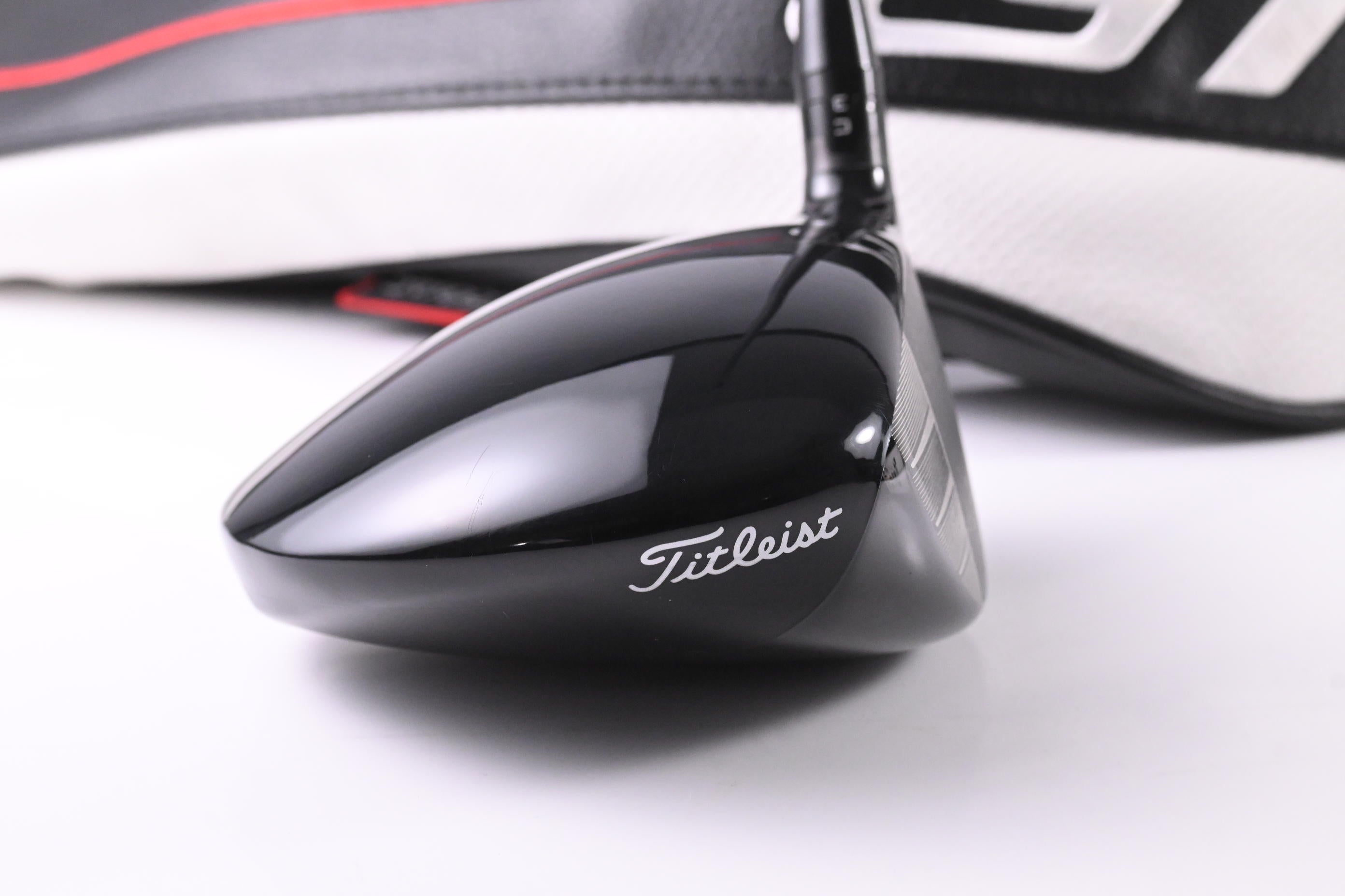 Titleist GT2 Driver / 9 Degree / X-Flex Project X HZRDUS Gen5 Black 70 Shaft