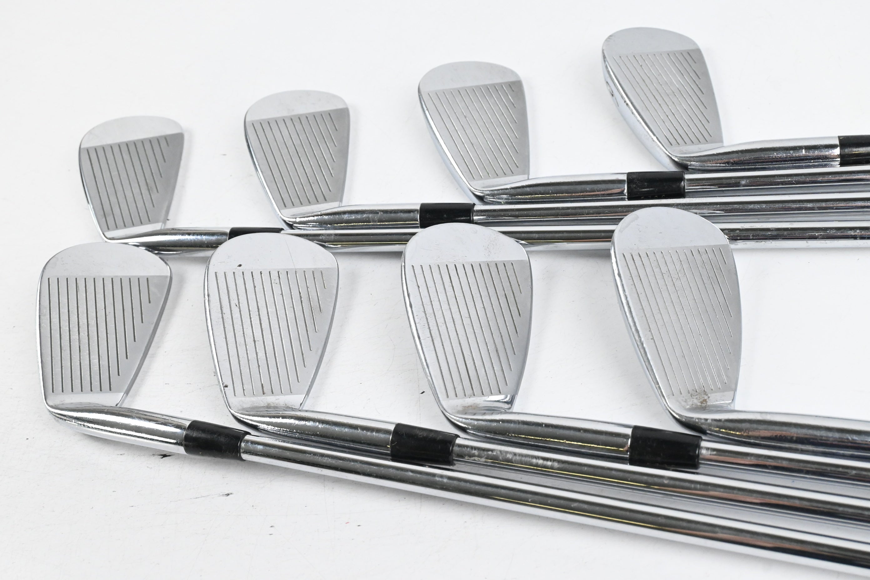 Mizuno MP-32 Irons / 3-PW / Regular Flex Dynamic Gold R300 Shafts