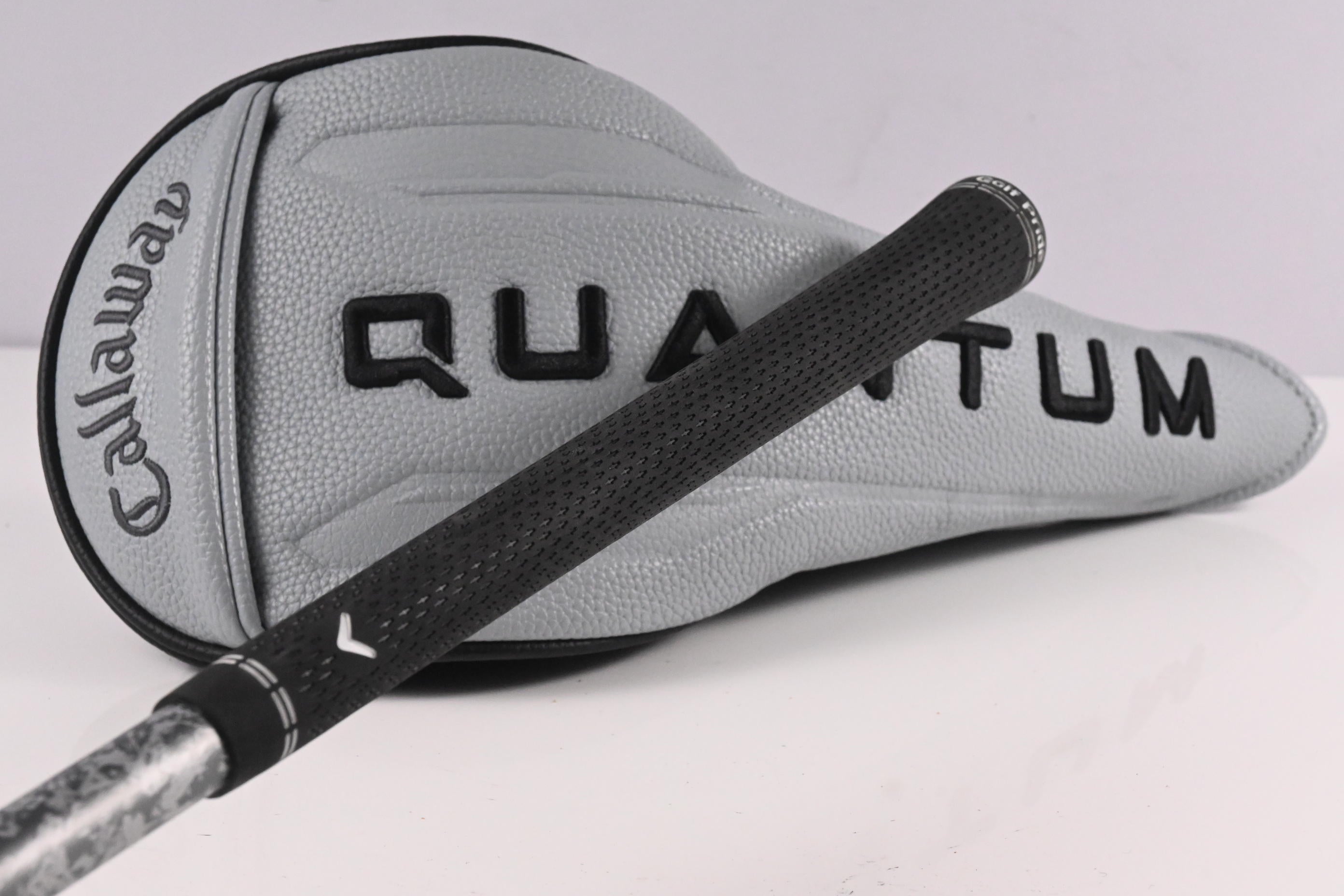 Callaway Quantum Max Driver / 10.5 Degree / Stiff Flex Denali Frost Silver 50