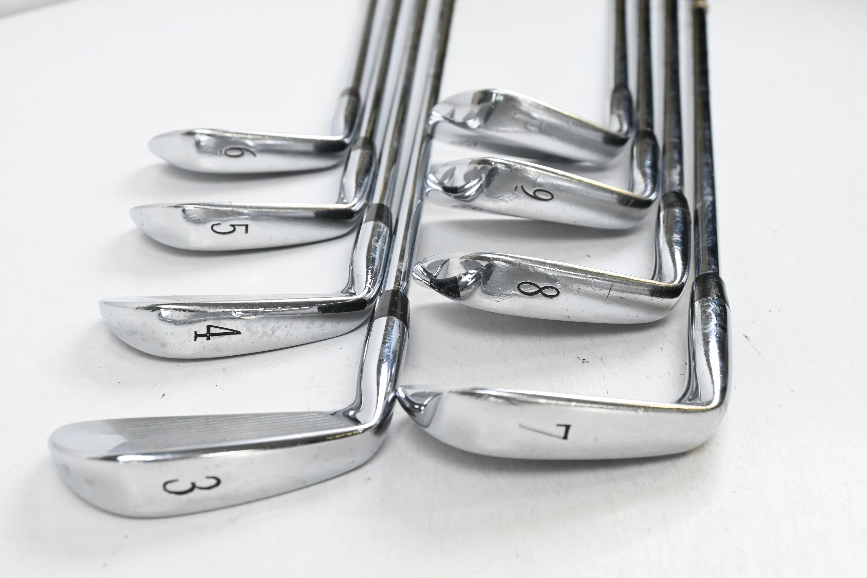 Mizuno MP-32 Irons / 3-PW / Regular Flex Dynamic Gold R300 Shafts
