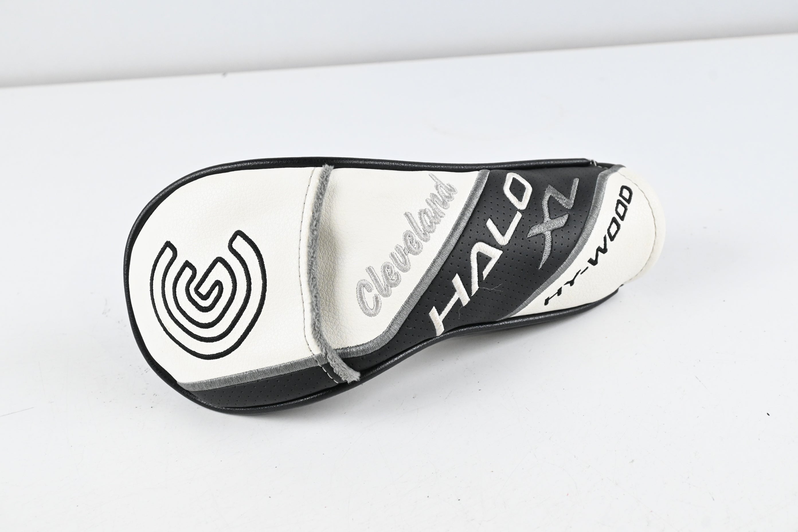 Cleveland Halo XL Hy-Wood #3+ Hybrid / 17 Degree / Stiff Flex Aldila Ascent 40