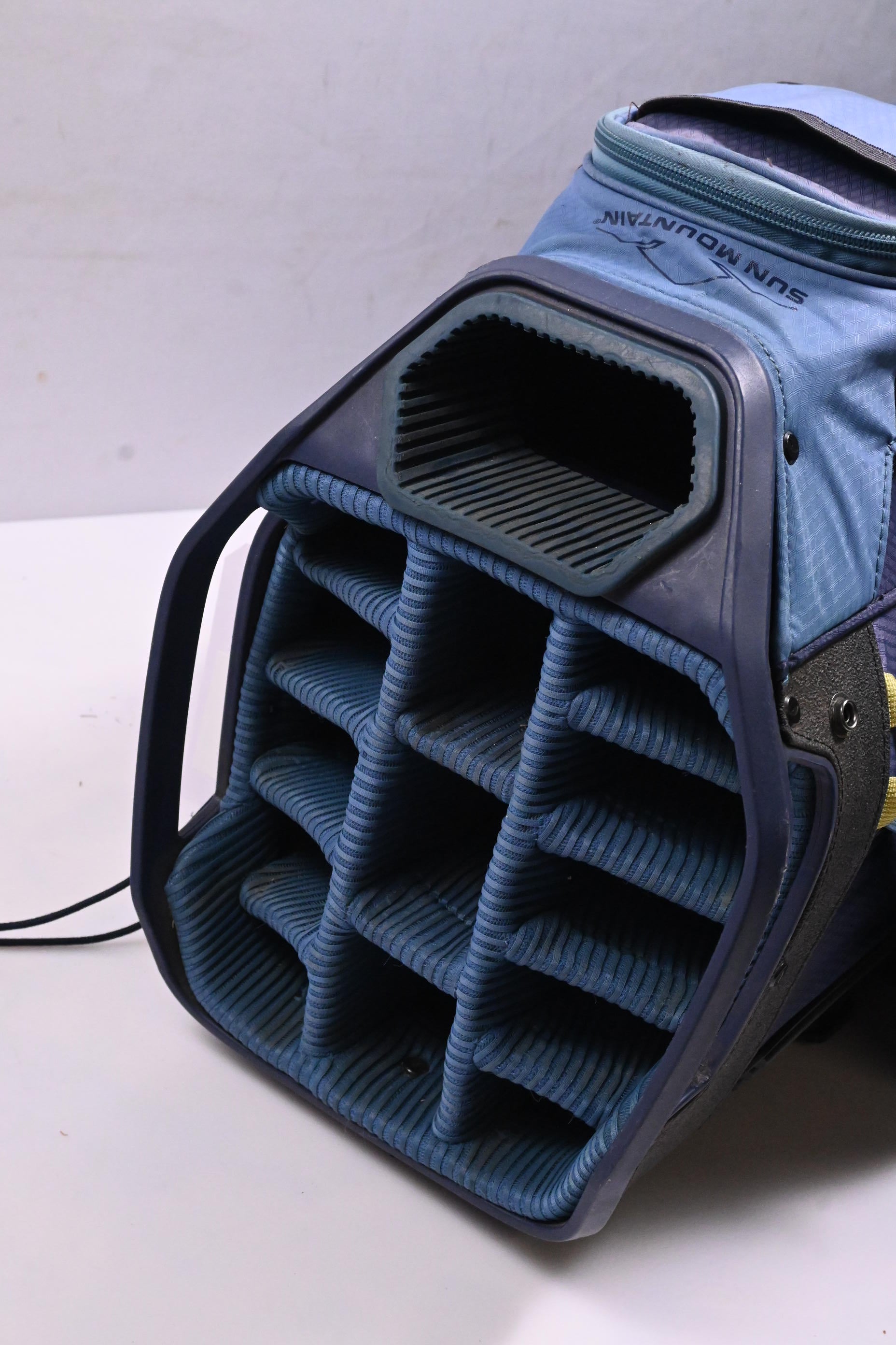 Sun Mountain Eco Lite Cart Bag / 14-Way Divider / Blue
