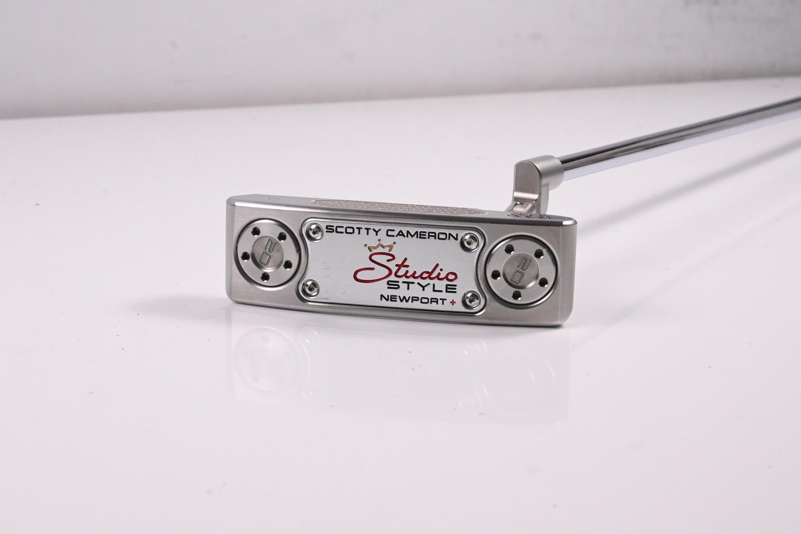 Scotty Cameron 2025 Studio Style Newport+ Putter / 33 Inch