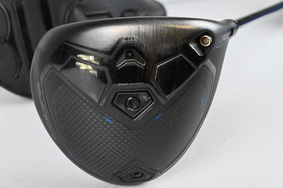 Cobra Darkspeed X Driver / 10.5 Degree / Regular Flex UST Mamiya Lin.Q M40X