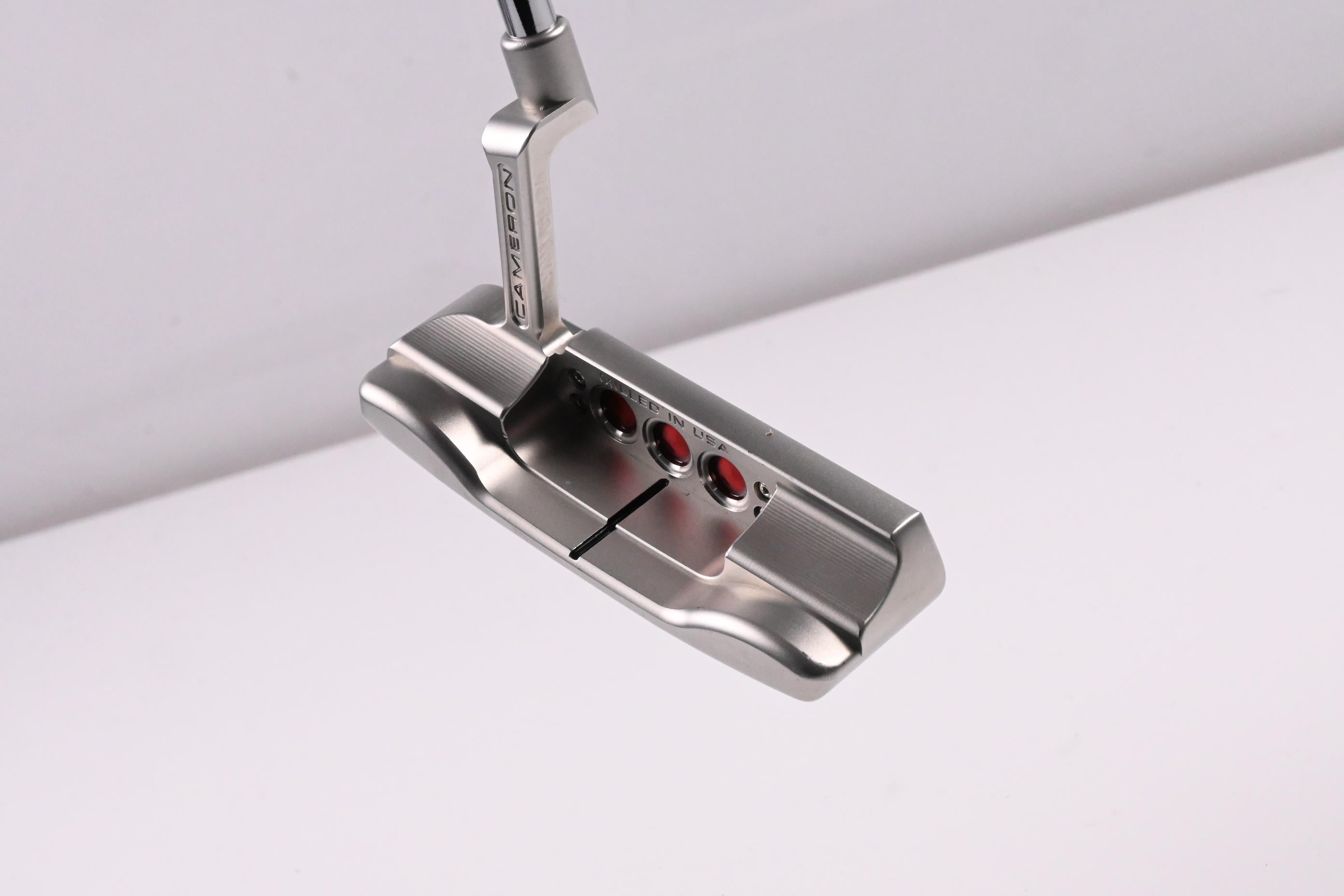 Scotty Cameron 2025 Studio Style Newport+ Putter / 33 Inch