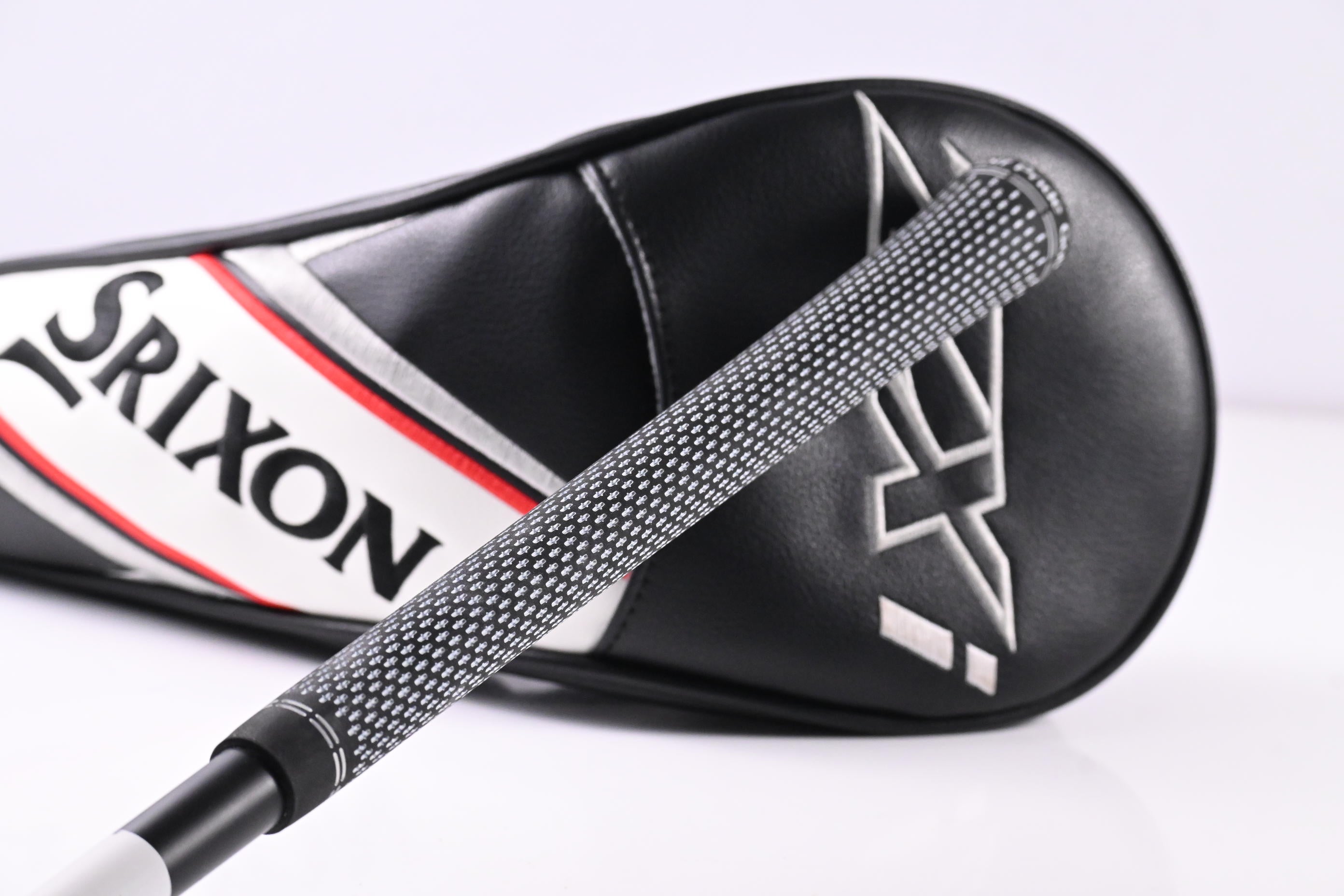 Srixon ZXi Max Driver / 9 Degree / Stiff Flex Aldila RIP Black 60 Shaft