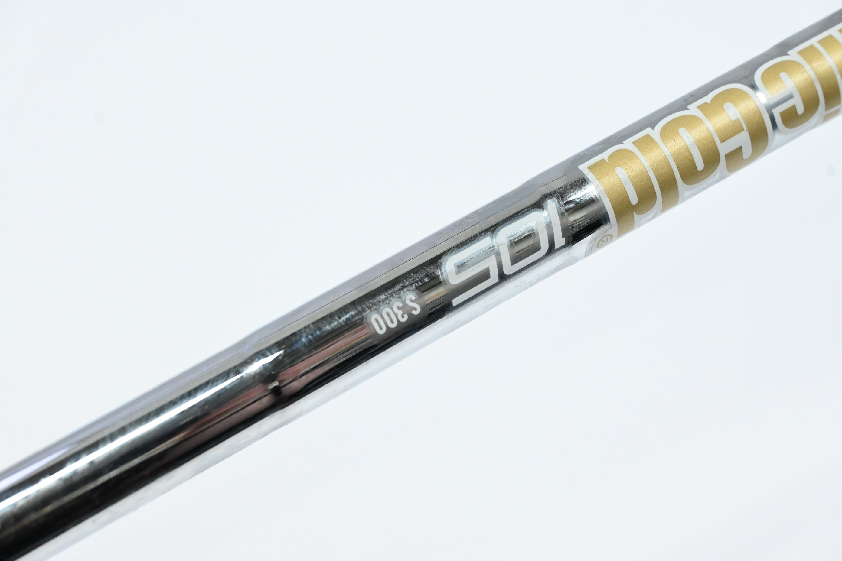 Taylormade Qi #4 Iron / 18.5 Degree / Stiff Flex Dynamic Gold 105 S300 Shaft