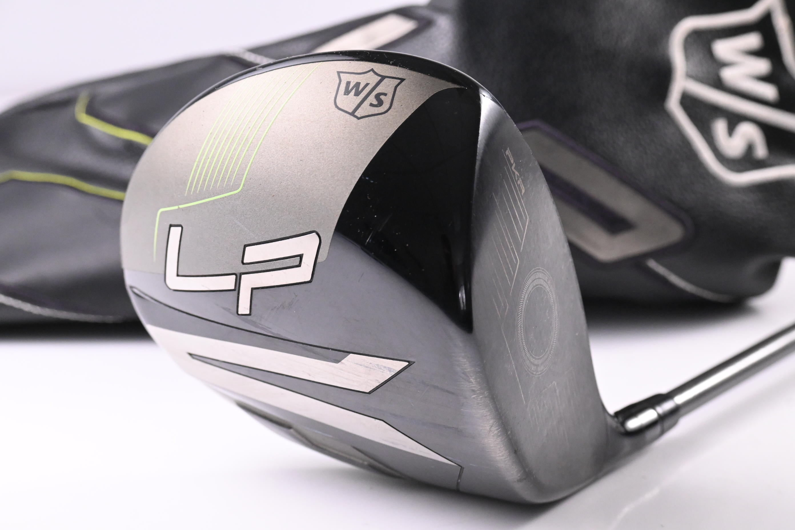 Wilson Launch Pad 2022 Driver / 10.5 Degree / Regular Flex EvenFlow 55 Shaft