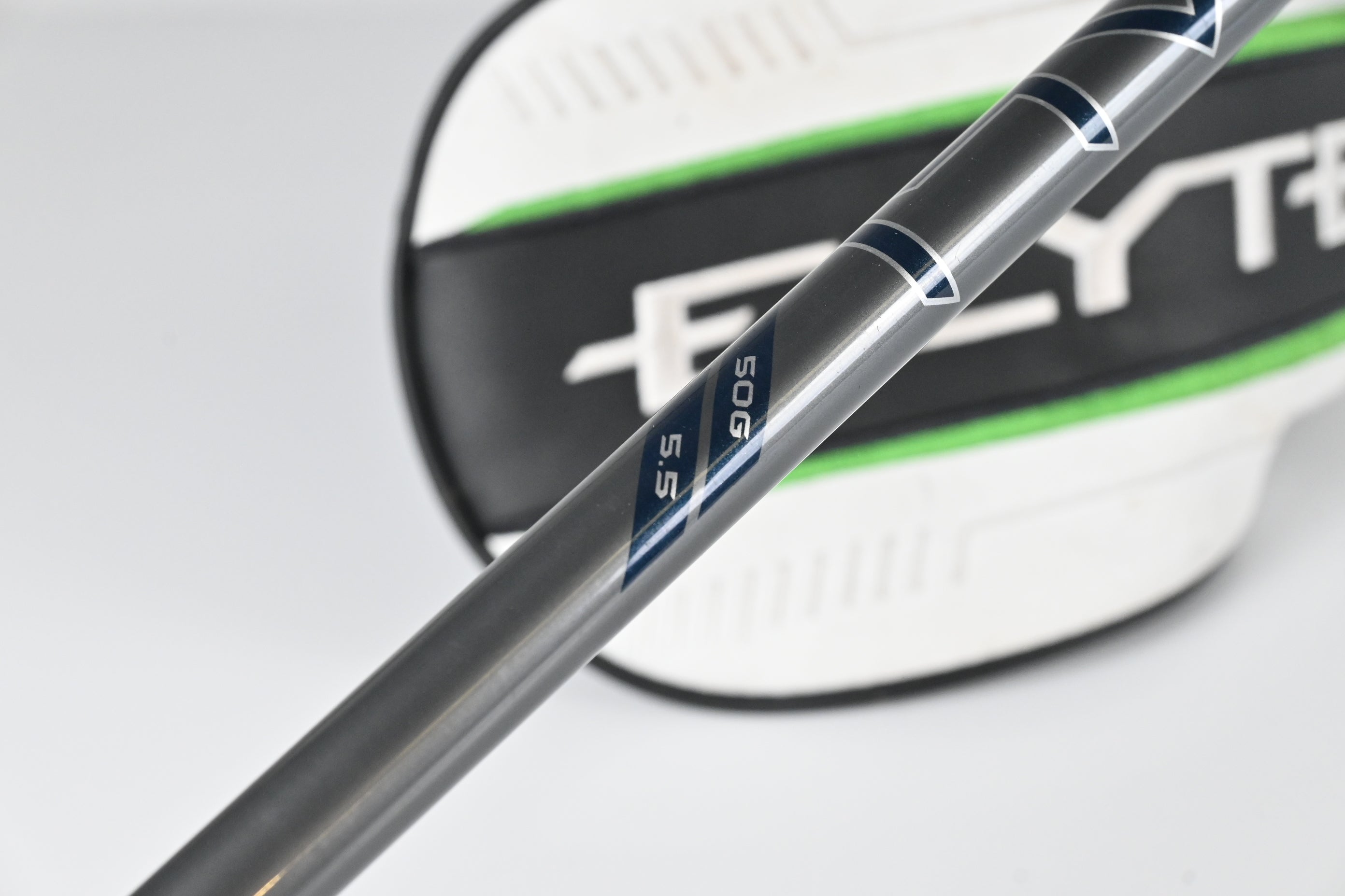 Callaway Elyte X Driver / 10.5 Degree / Regular Flex Denali Charcoal 50 Shaft