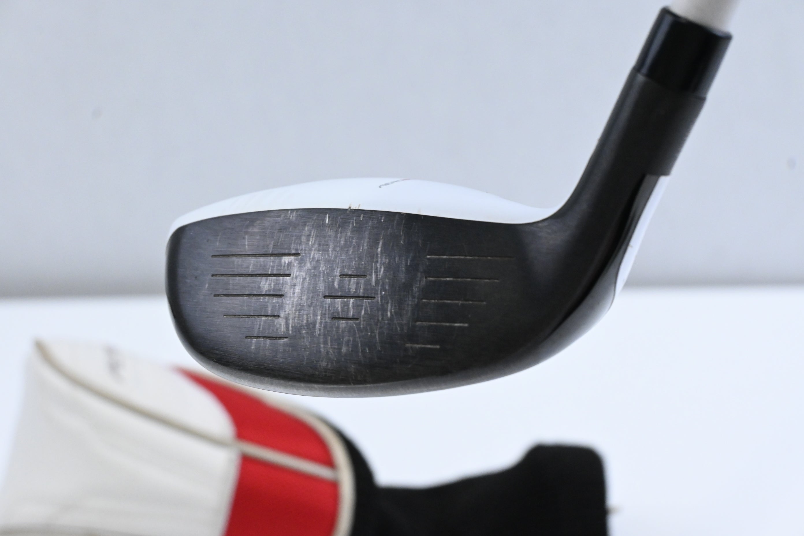 Taylormade Aeroburner #6 Hybrid / 28 Degree / Stiff Flex Matrix Speed Rul-Z 70