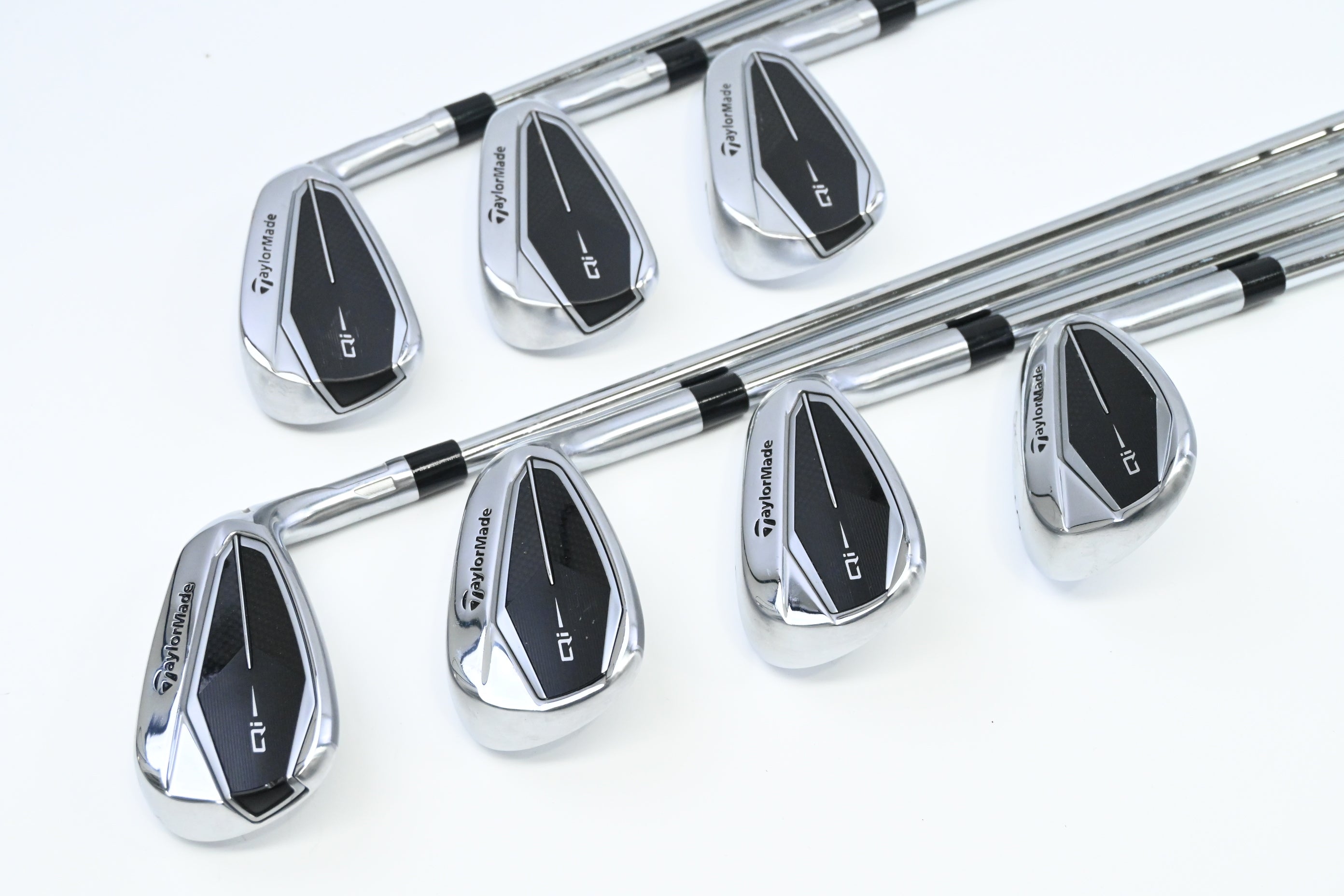 Taylormade Qi Irons / 5-PW+SW / Regular Flex KBS Max MT 85 Shafts
