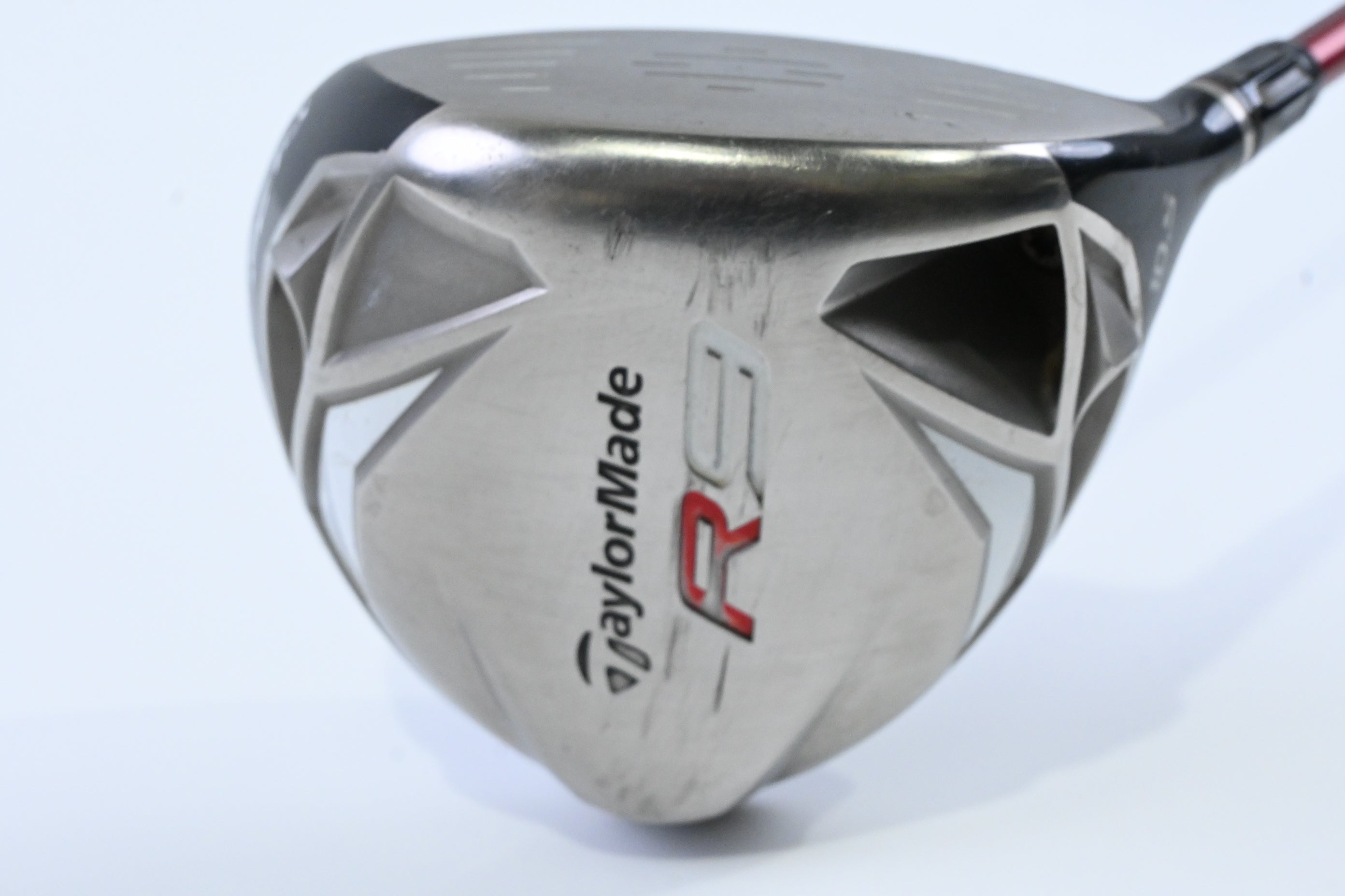 Taylormade R9 Driver / 10.5 Degree / Regular Flex Fujikura Motore 65 Shaft