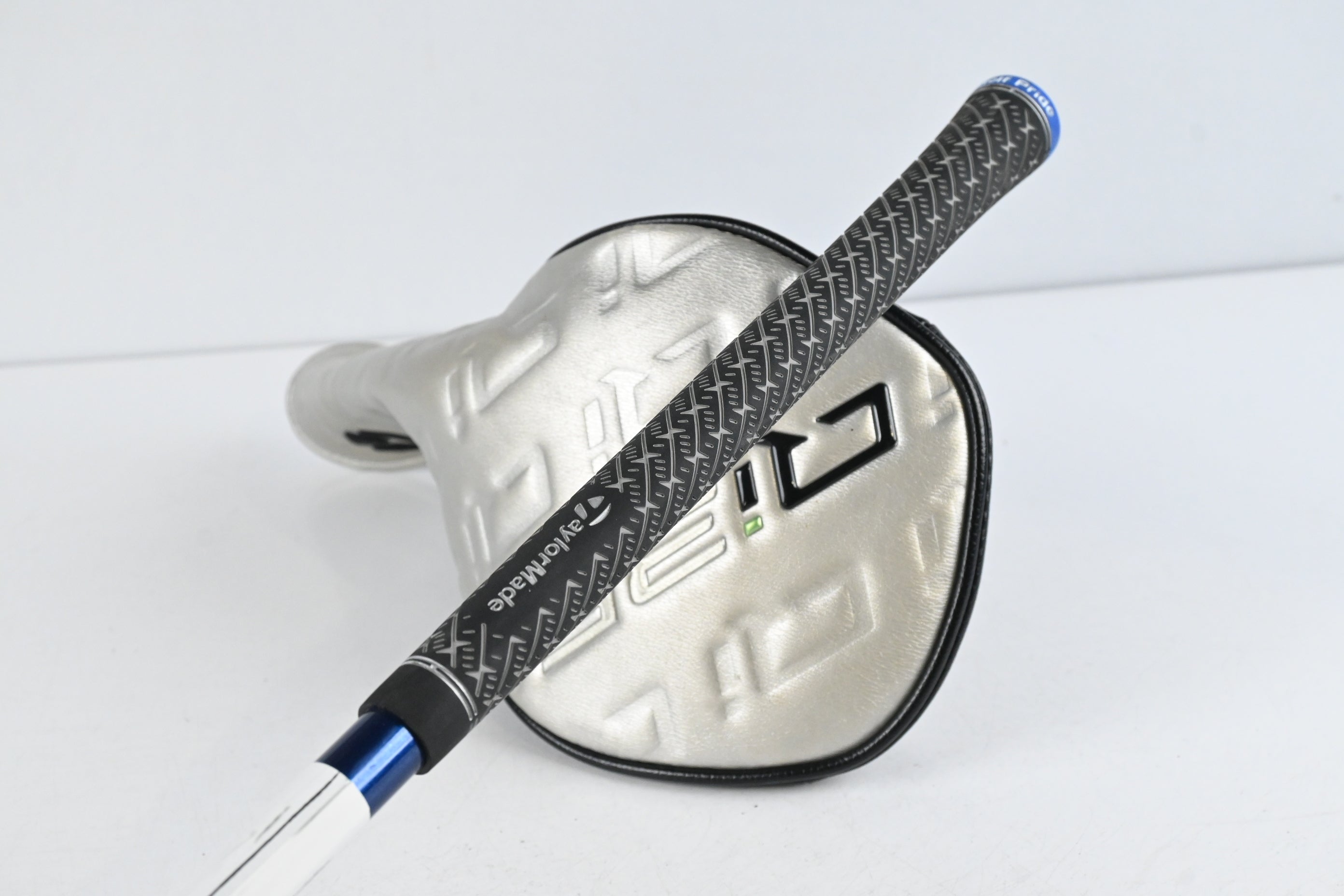 Left Hand Taylormade Qi35 Driver / 10.5 Degree / Regular Flex Ventus TR Blue 5
