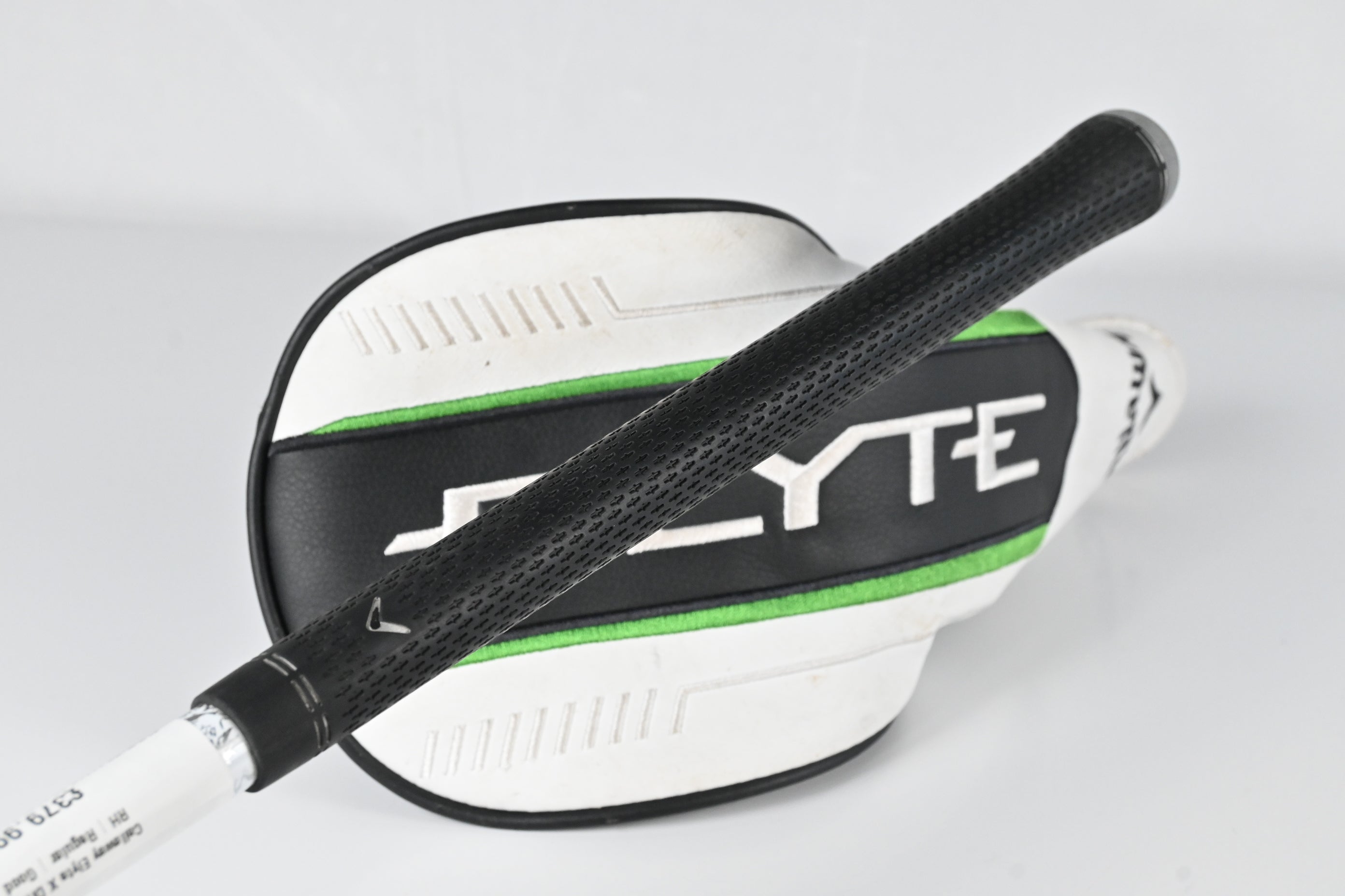 Callaway Elyte X Driver / 10.5 Degree / Regular Flex Denali Charcoal 50 Shaft