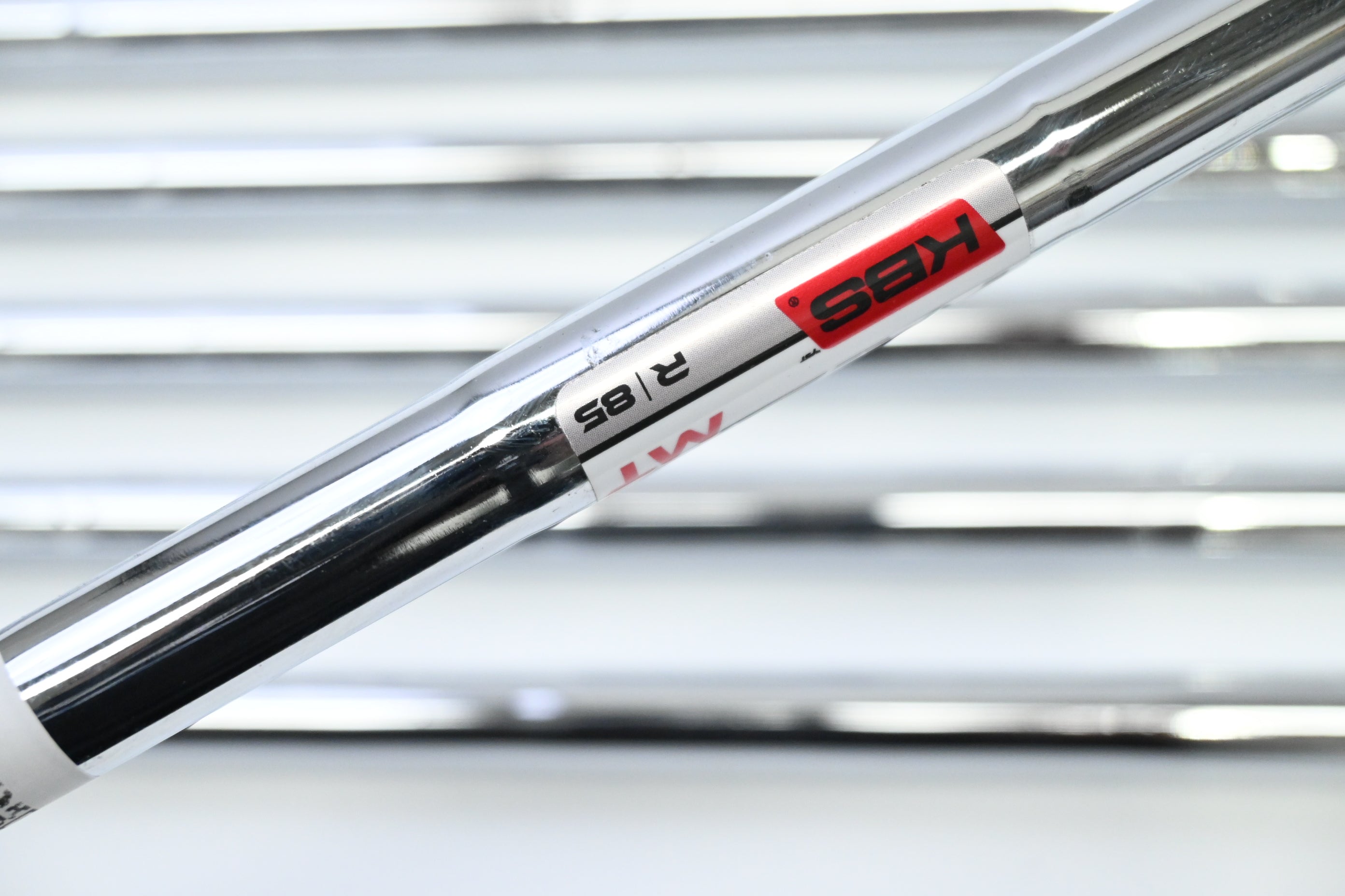 Taylormade Qi Irons / 5-PW+SW / Regular Flex KBS Max MT 85 Shafts