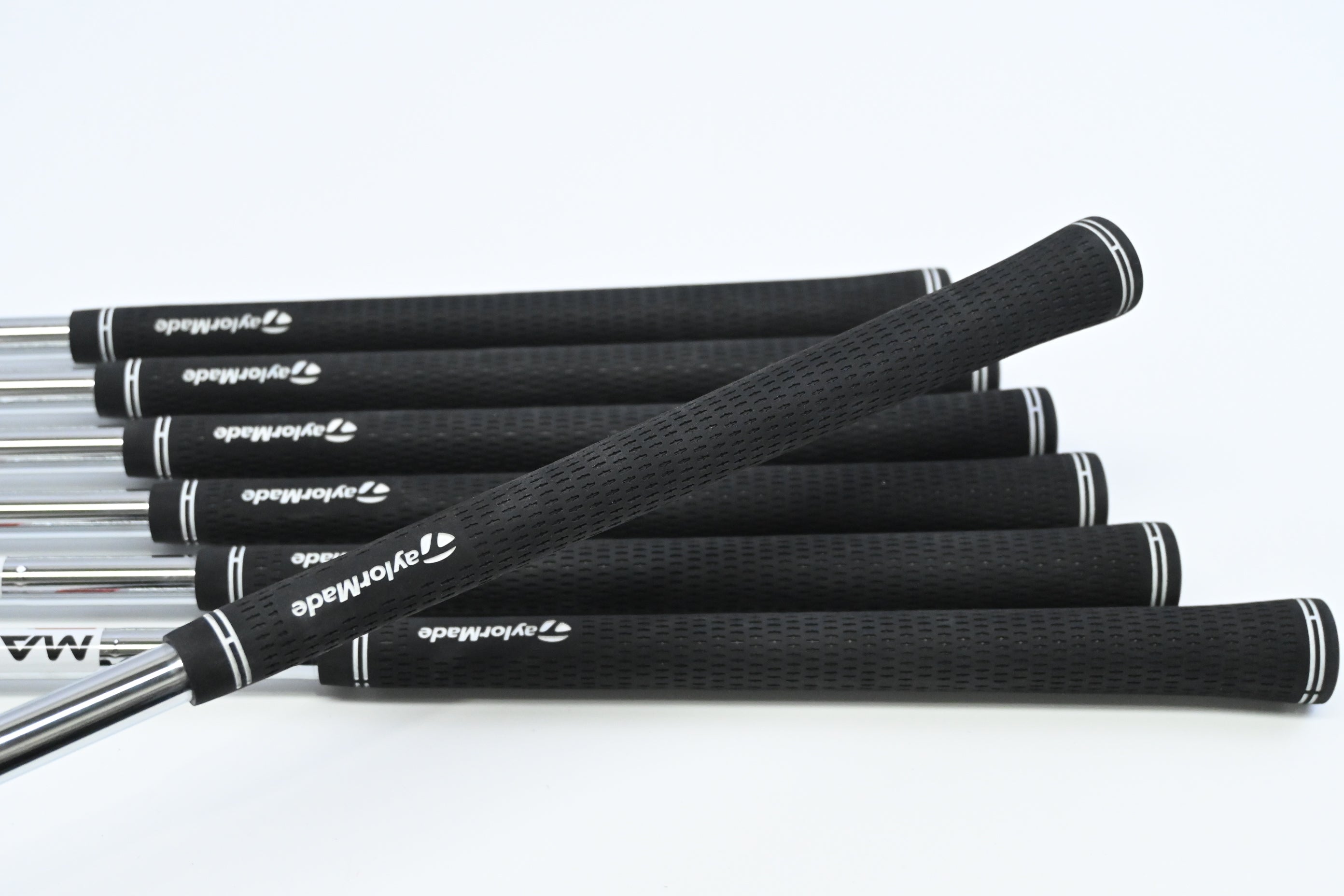 Taylormade Qi Irons / 5-PW+SW / Regular Flex KBS Max MT 85 Shafts