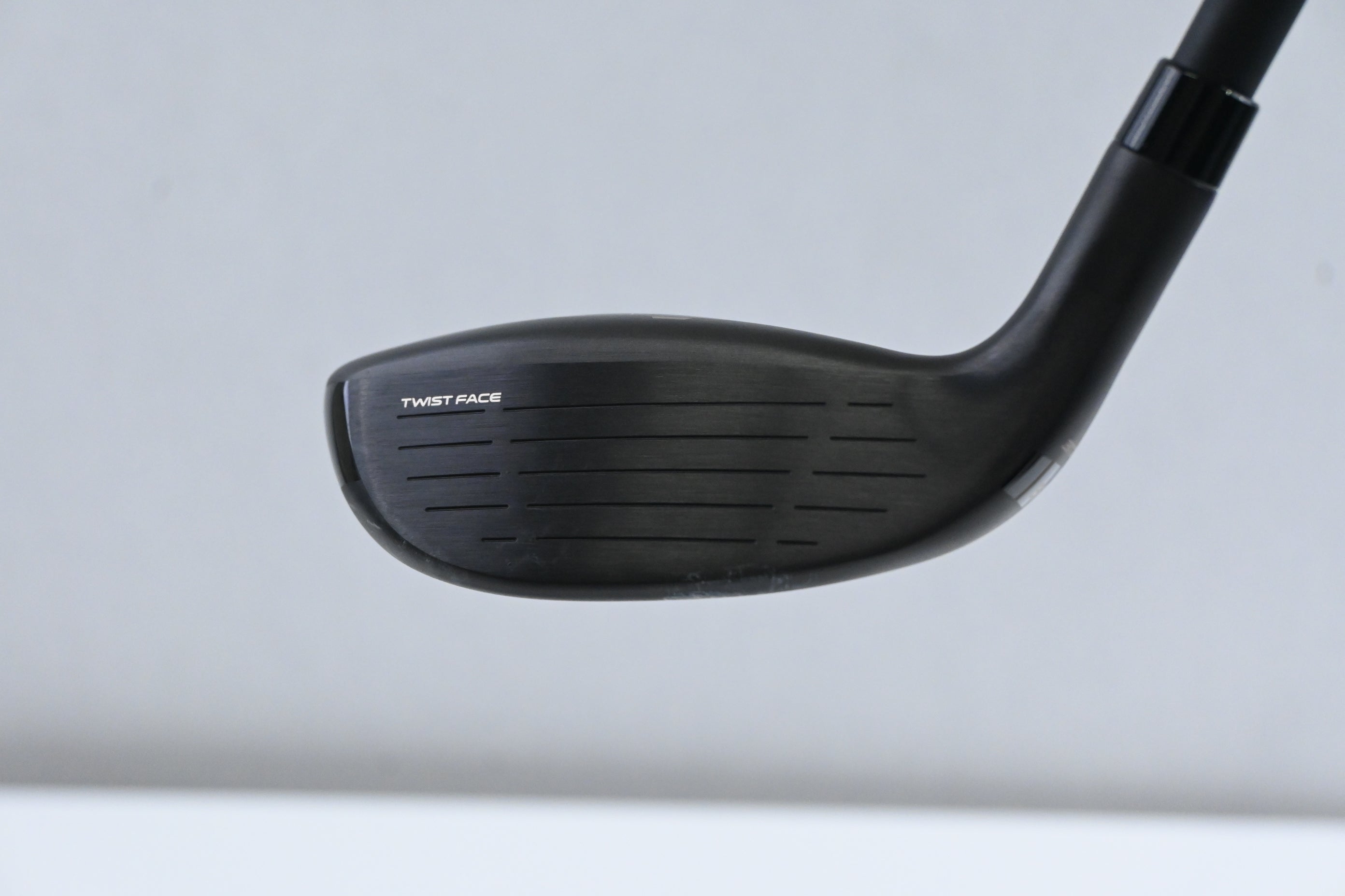 Taylormade Qi4D Max #5 Hybrid / 26 Degree / Stiff Flex KBS Reax White 75 Shaft