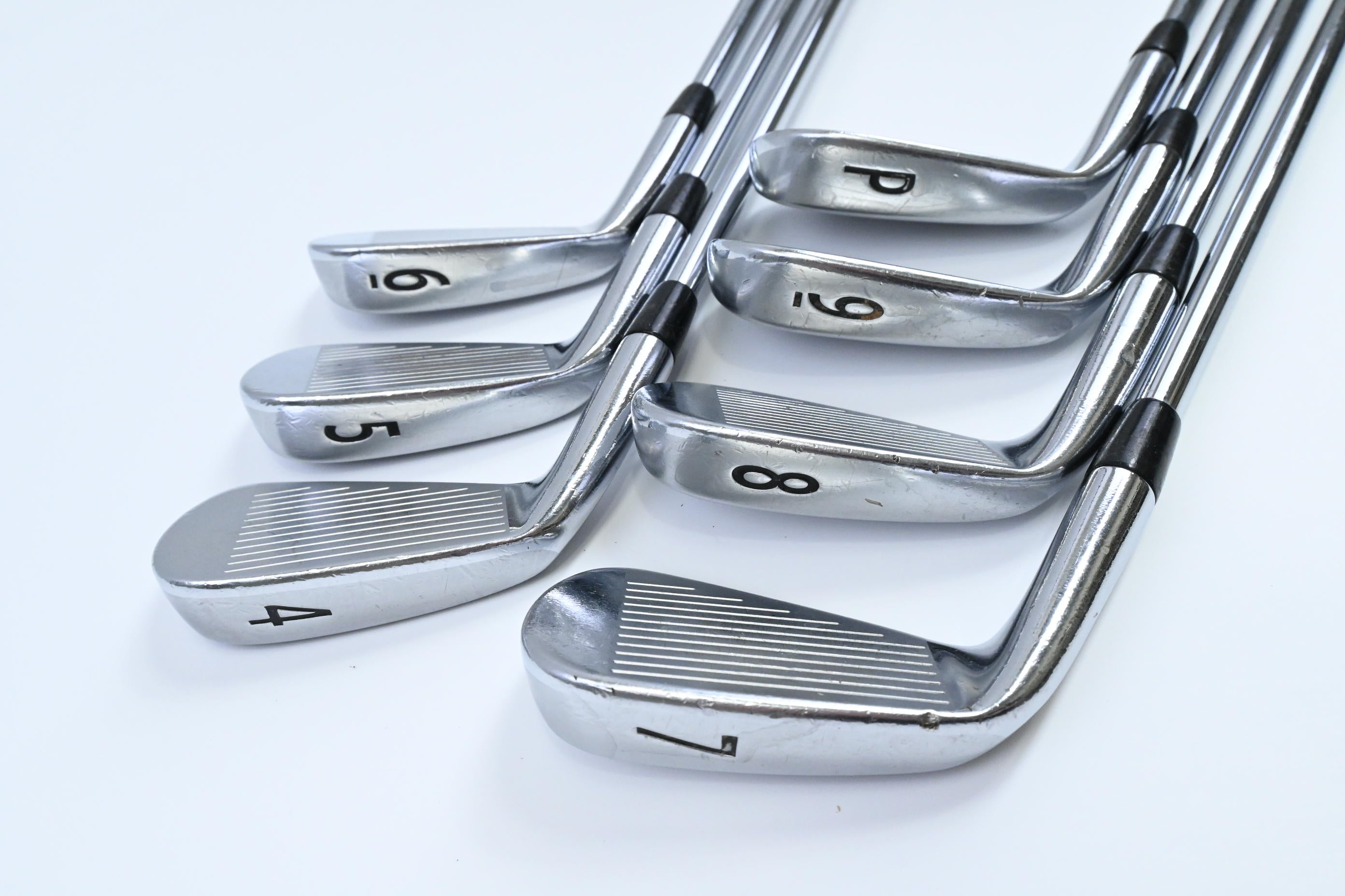 Titleist AP2 710 Irons / 4-PW / Regular Flex Dynamic Gold R300 Shafts