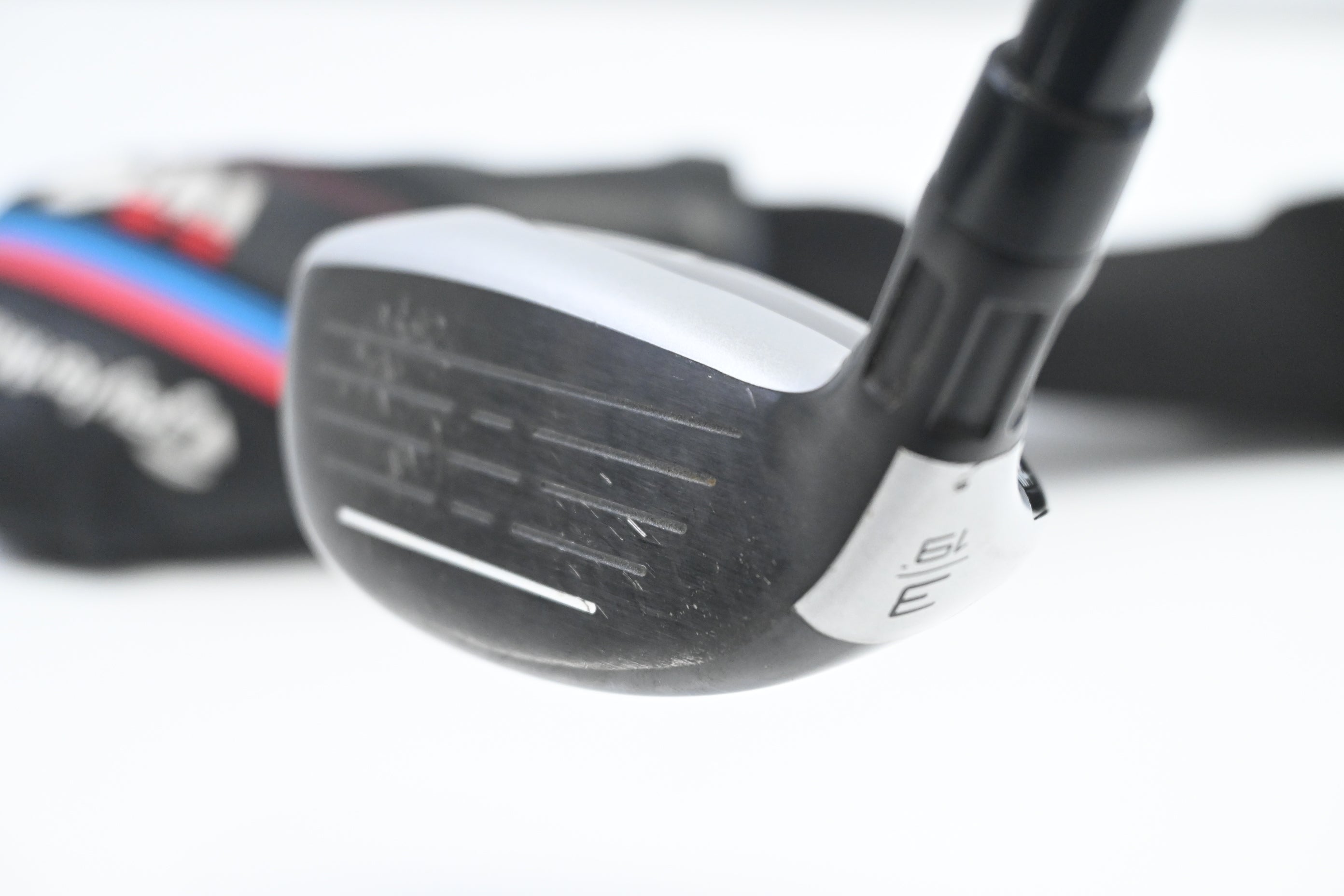 Taylormade M4 #3 Hybrid / 19 Degree / Stiff Flex Fujikura Atmos Red 7