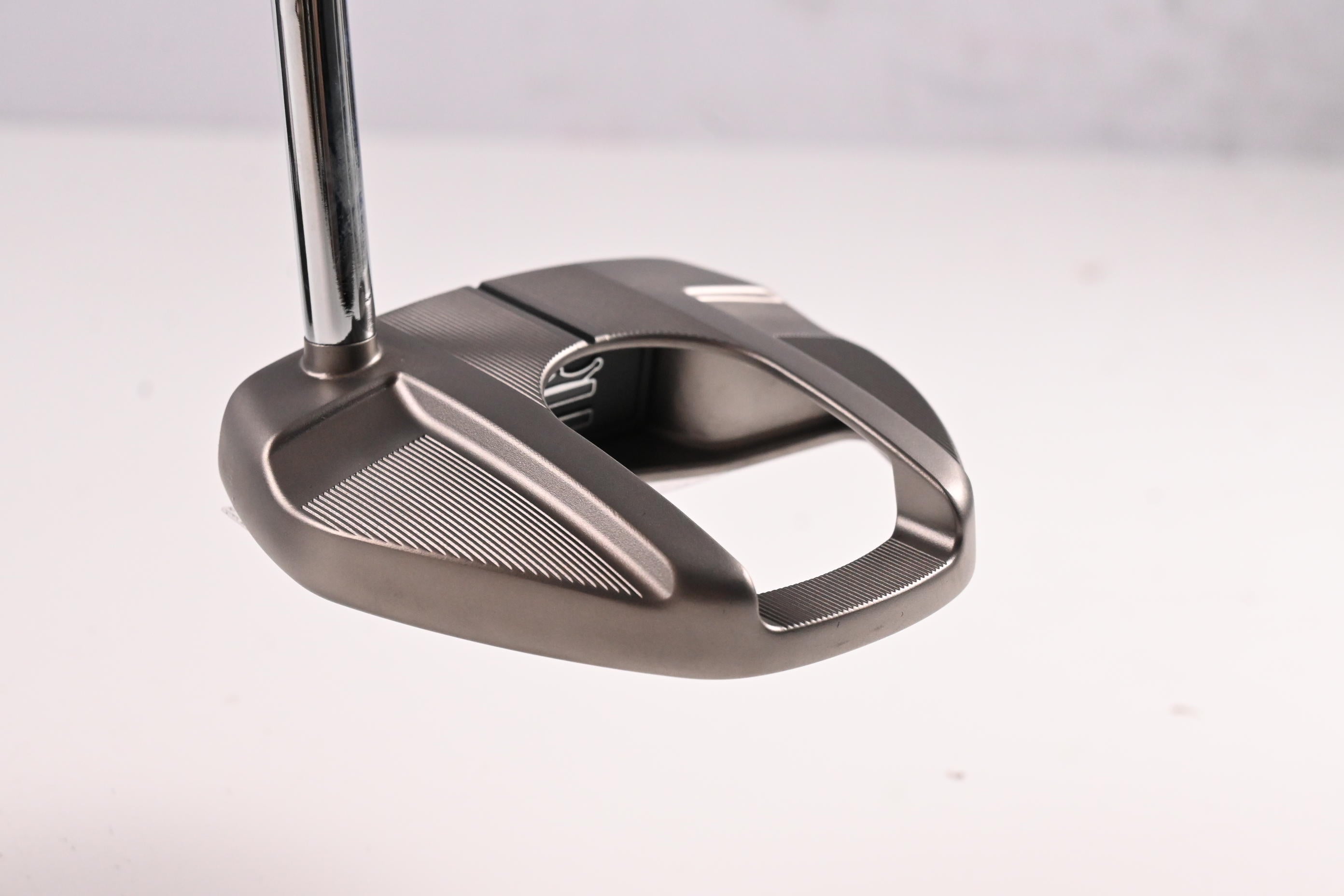 Cobra MIM Camino Putter / 34 Inch