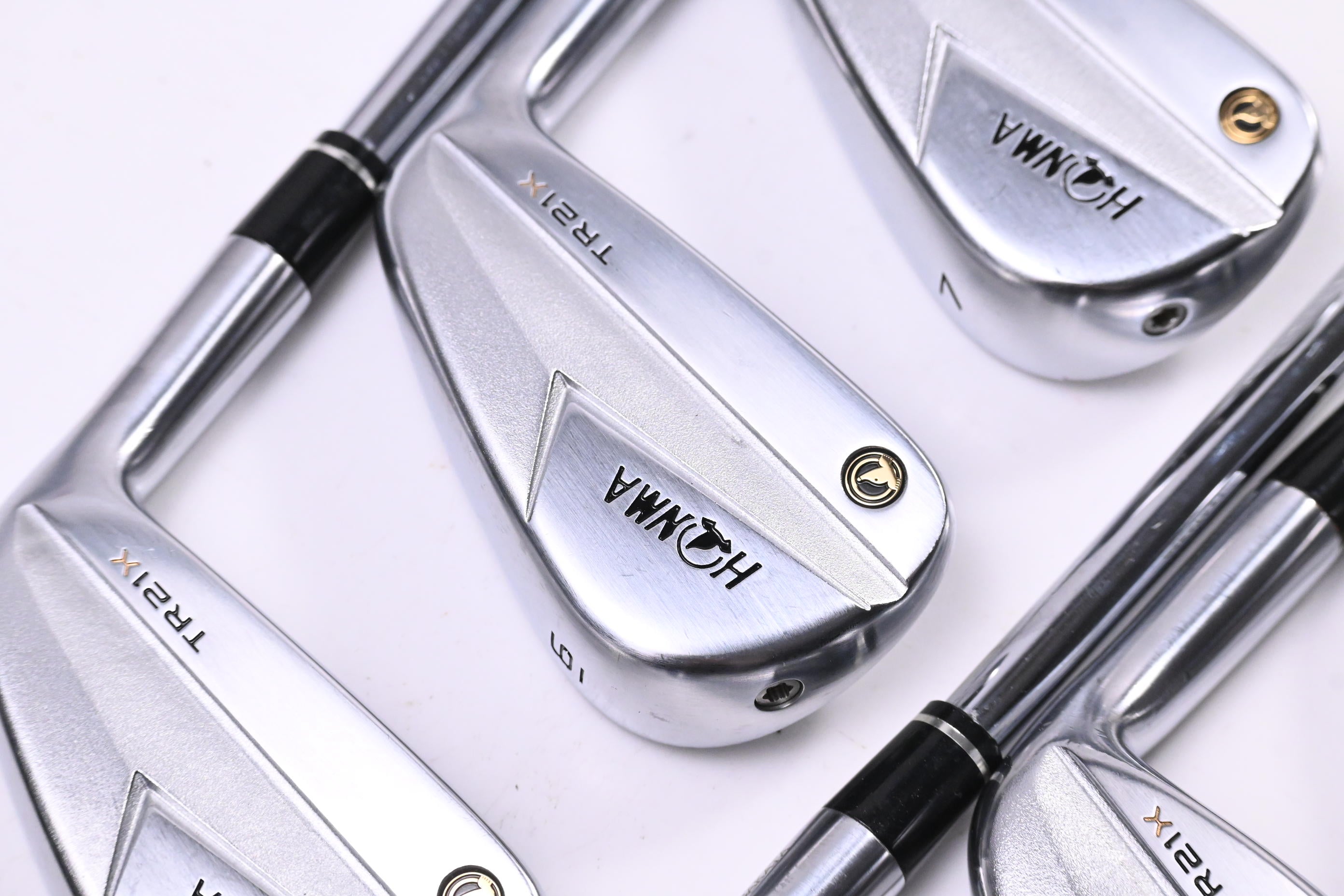 Honma TR21 X Irons / 5-PW / Regular Flex N.S.Pro 950GH Neo Shafts