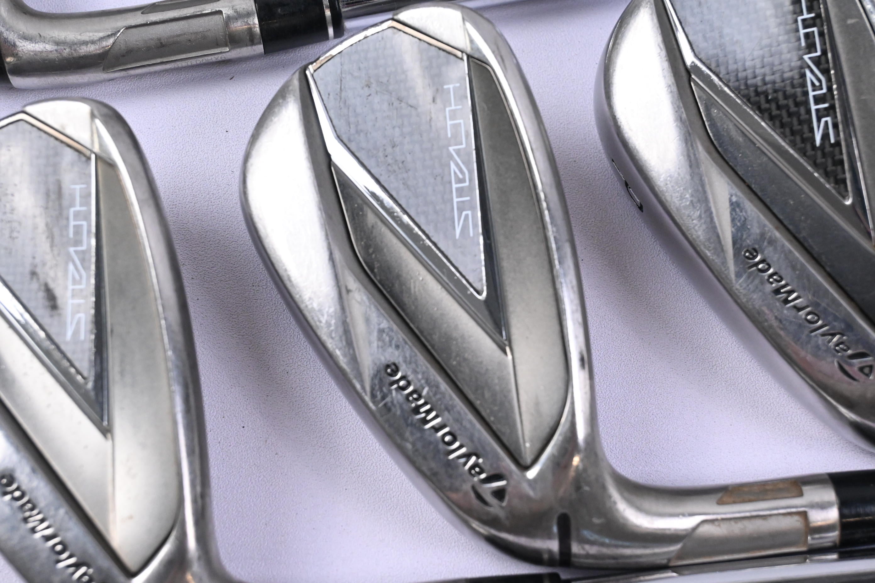 Left Hand Taylormade Stealth Irons / 5-PW / Stiff Flex N.S.Pro Modus Tour 105