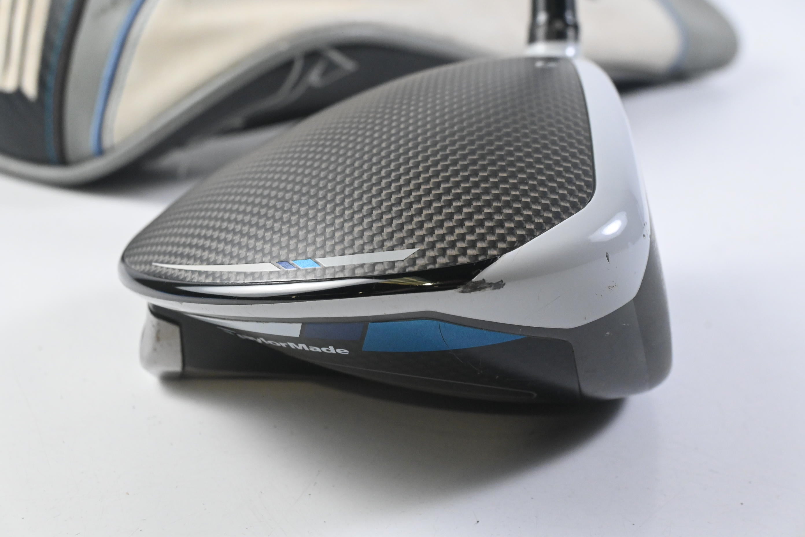 Taylormade SIM Max D Driver / 10.5 Degree / Regular Flex Fujikura Ventus Blue 6