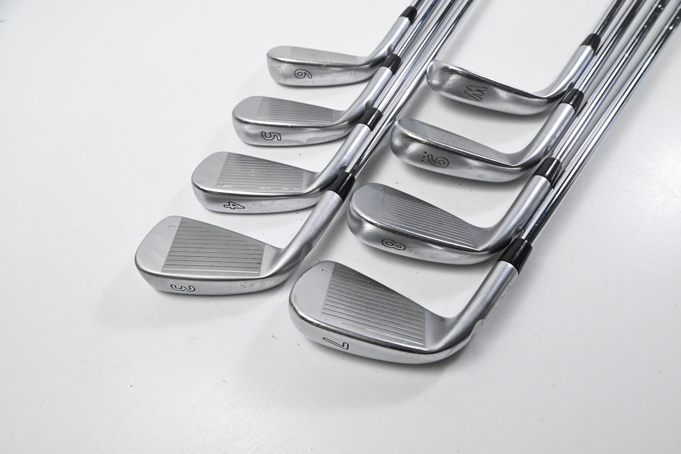 Ping i200 Irons / 3-PW / White Dot / Regular Flex Ping AWT 2.0 Shafts