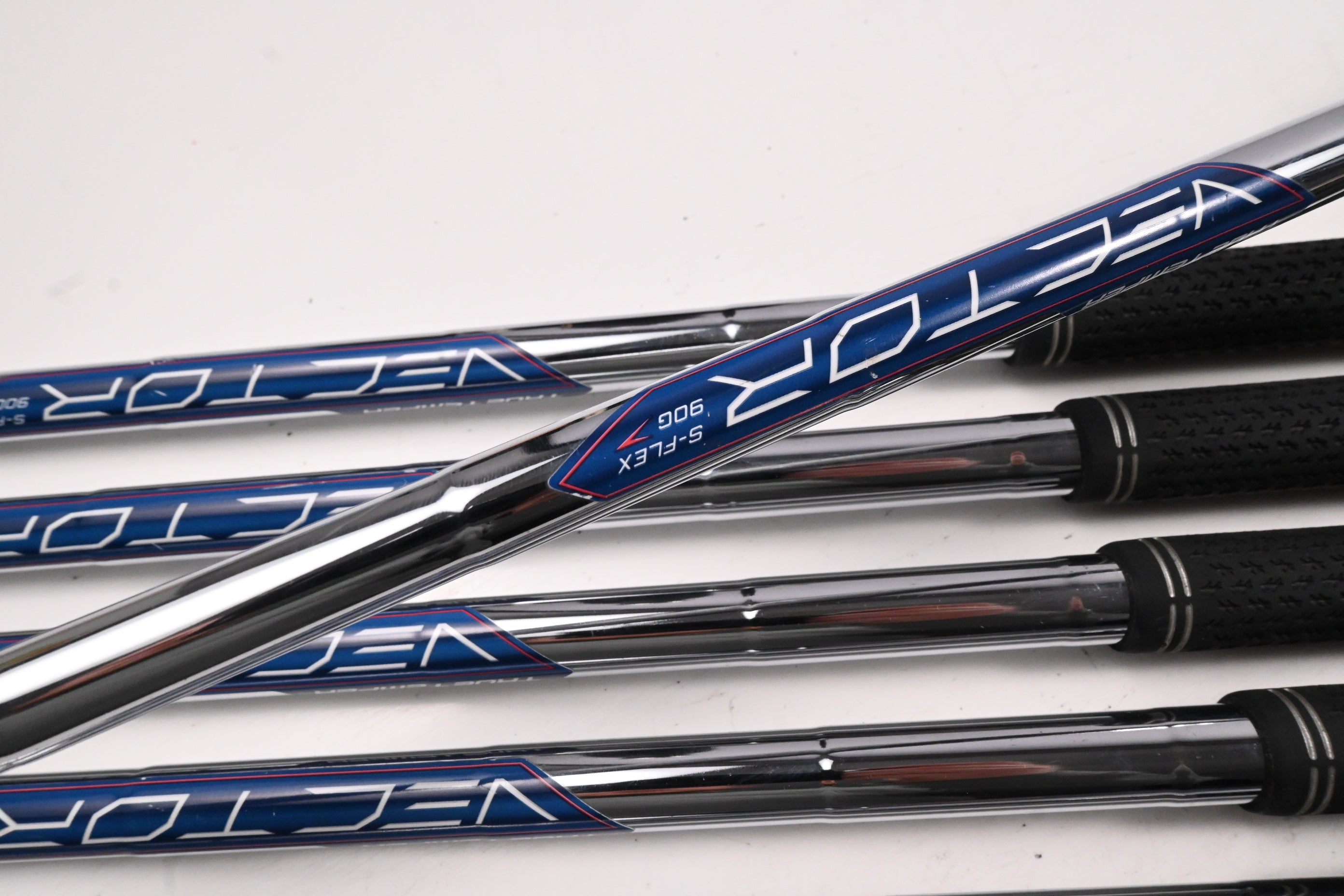 Callaway Elyte Irons / 4-PW+AW / Stiff Flex True Temper Vector 90 Shafts