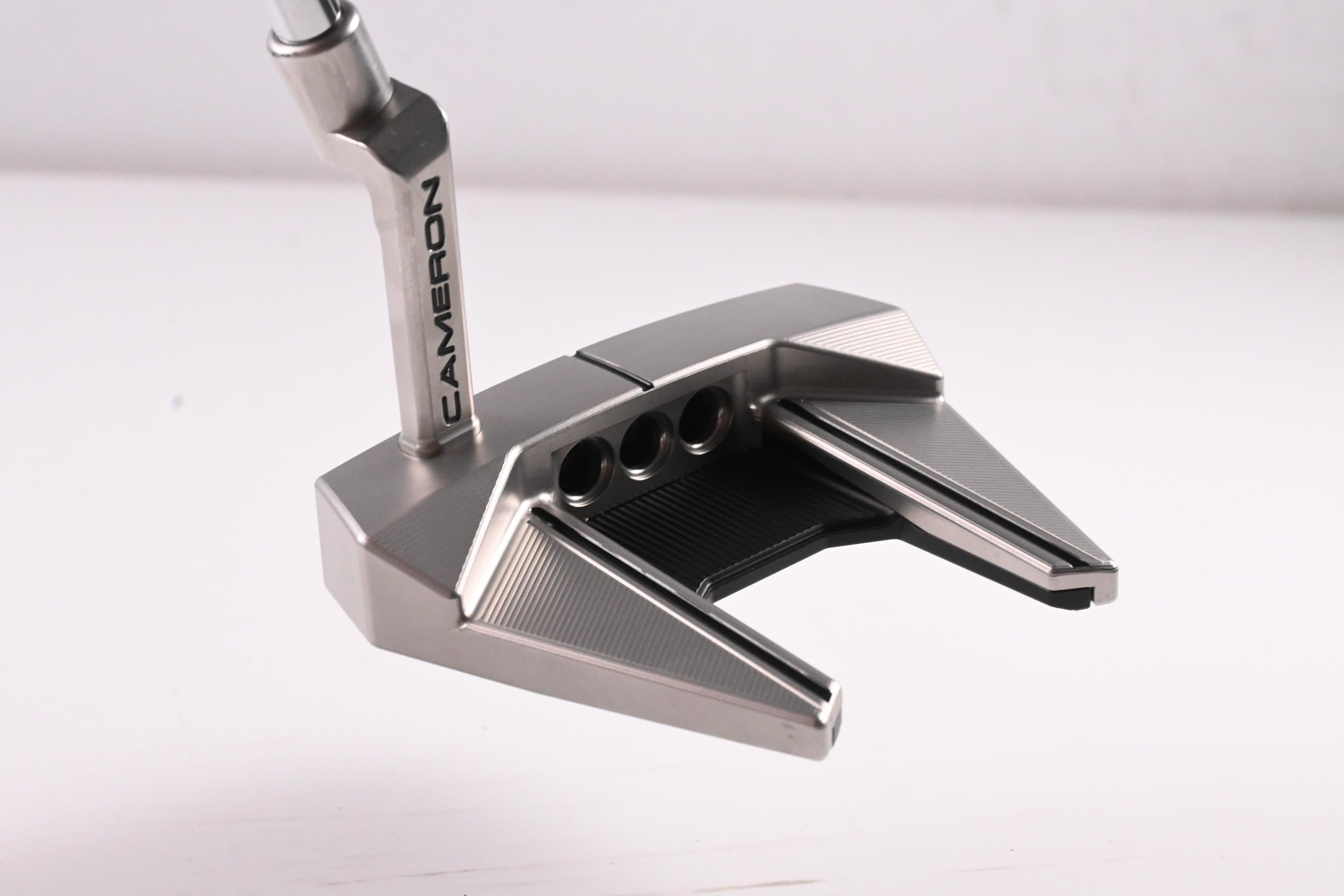 Scotty Cameron 2026 Phantom 7.2 Putter / 34 Inch