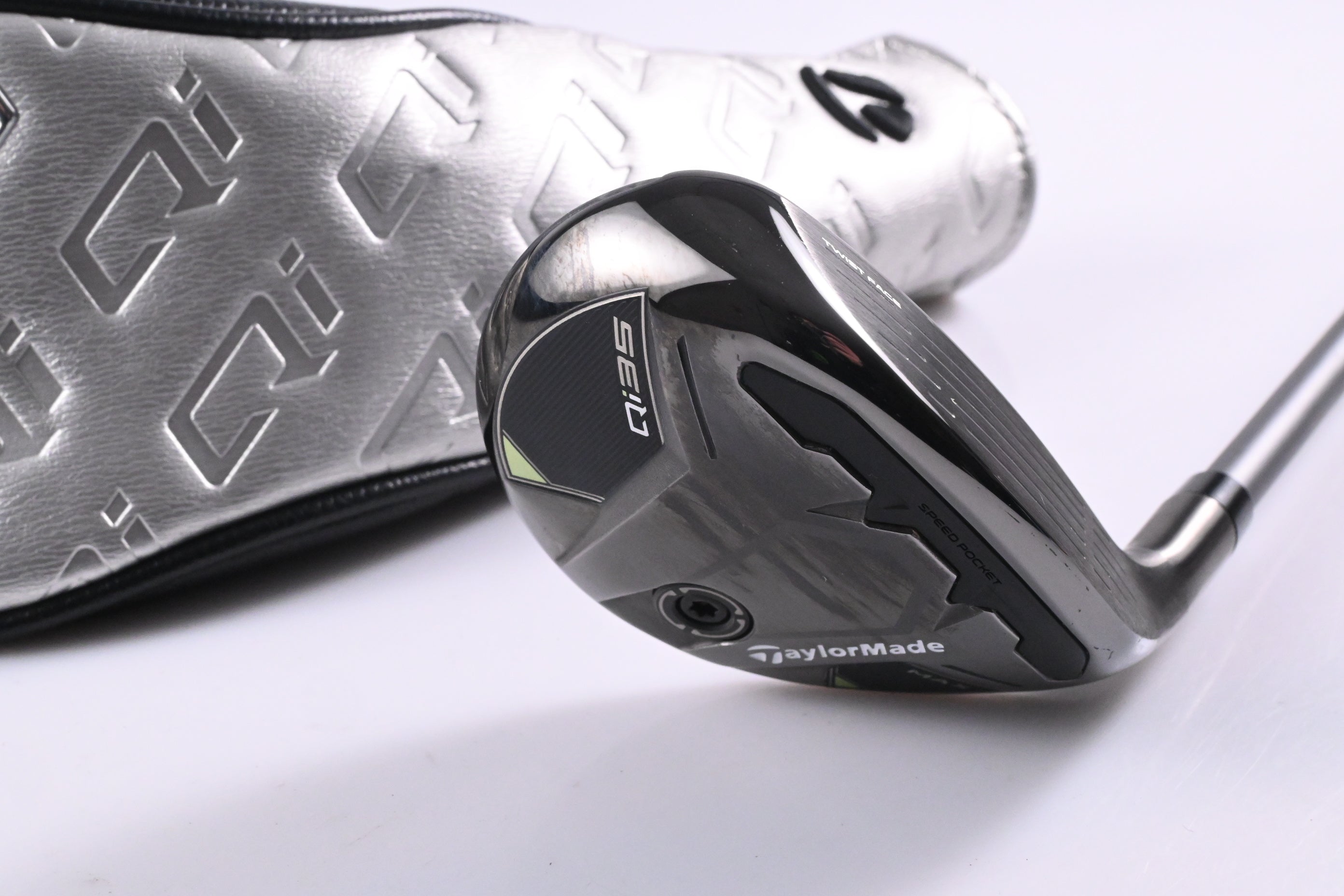 Taylormade Qi35 Max Lite #4 Hybrid / 23 Degree / Regular Flex Air Speeder 50
