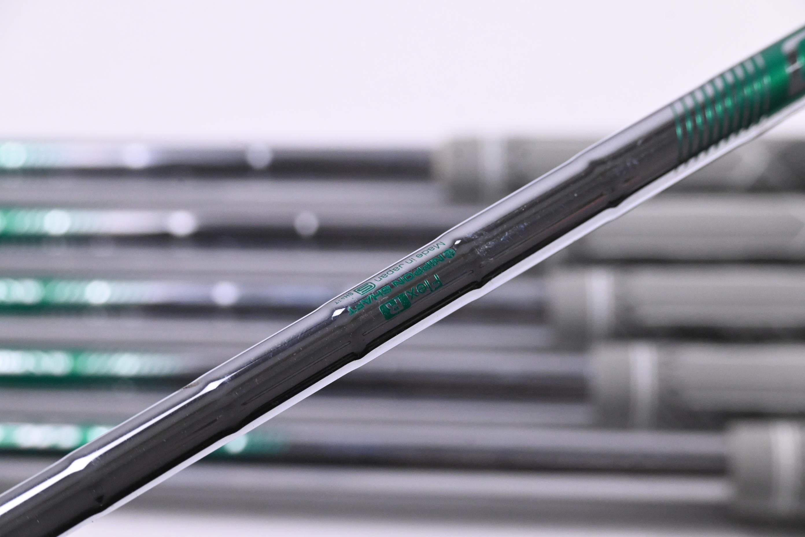 Honma TR21 X Irons / 5-PW / Regular Flex N.S.Pro 950GH Neo Shafts